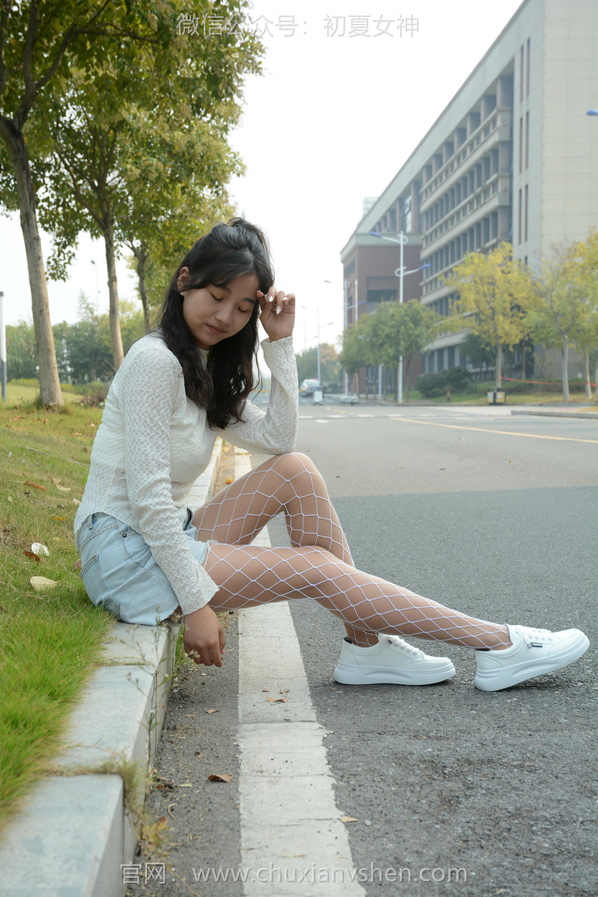 初夏女神 NO.097 点点 跟潮流风[140P+1V／4.91GB]_第7集