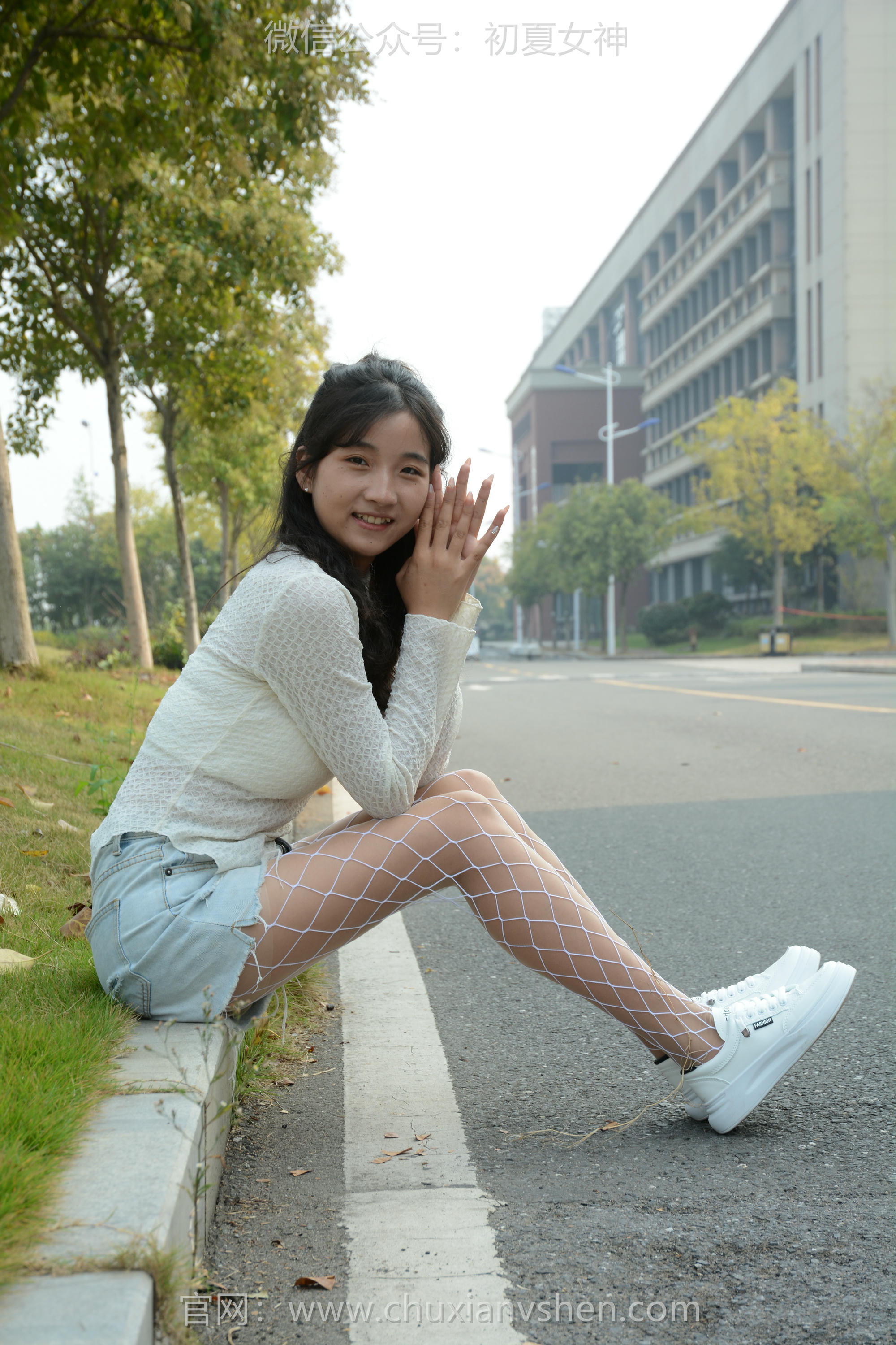 初夏女神 NO.097 点点 跟潮流风[140P+1V／4.91GB]_第7集