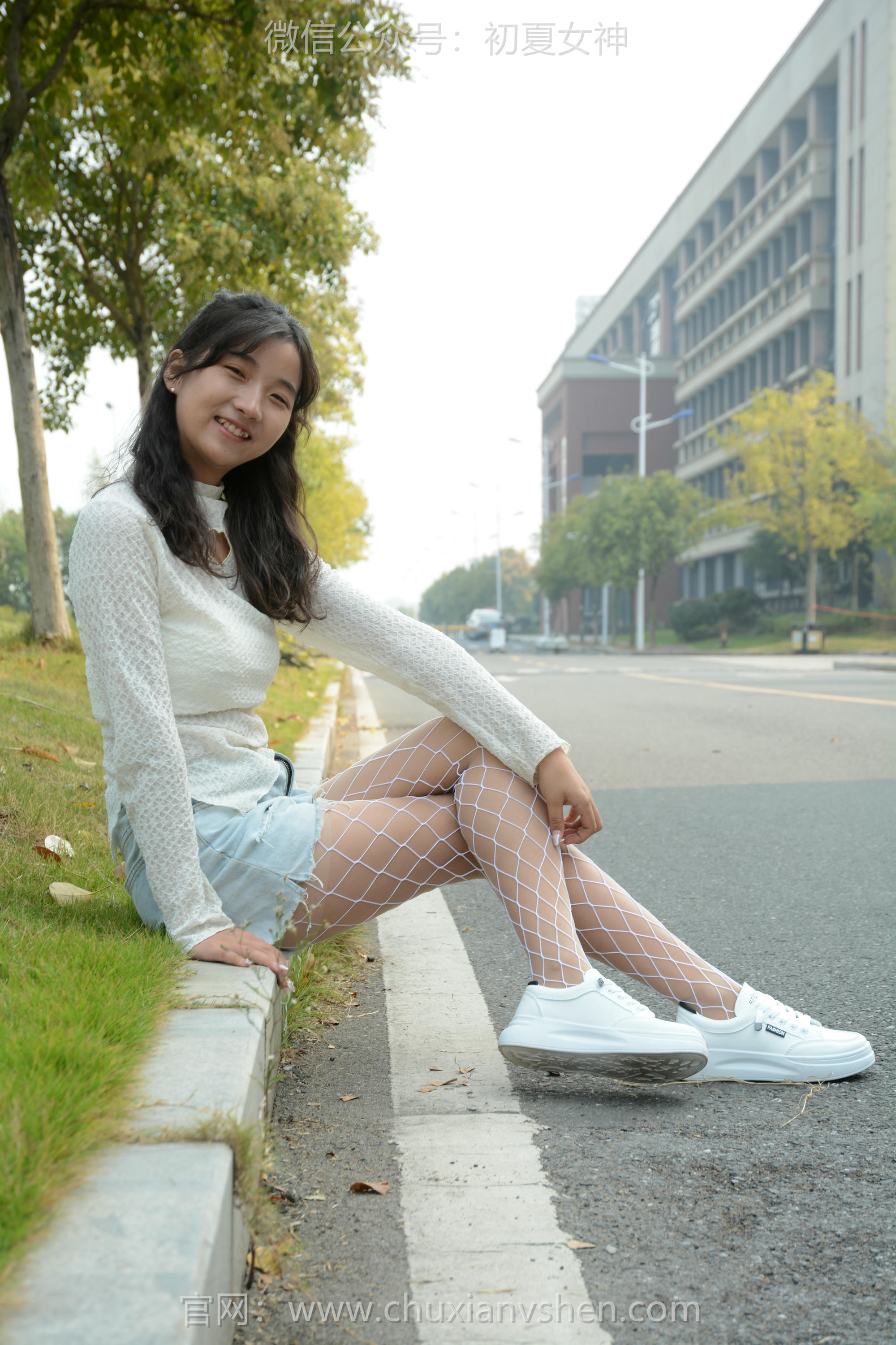 初夏女神 NO.097 点点 跟潮流风[140P+1V／4.91GB]_第7集