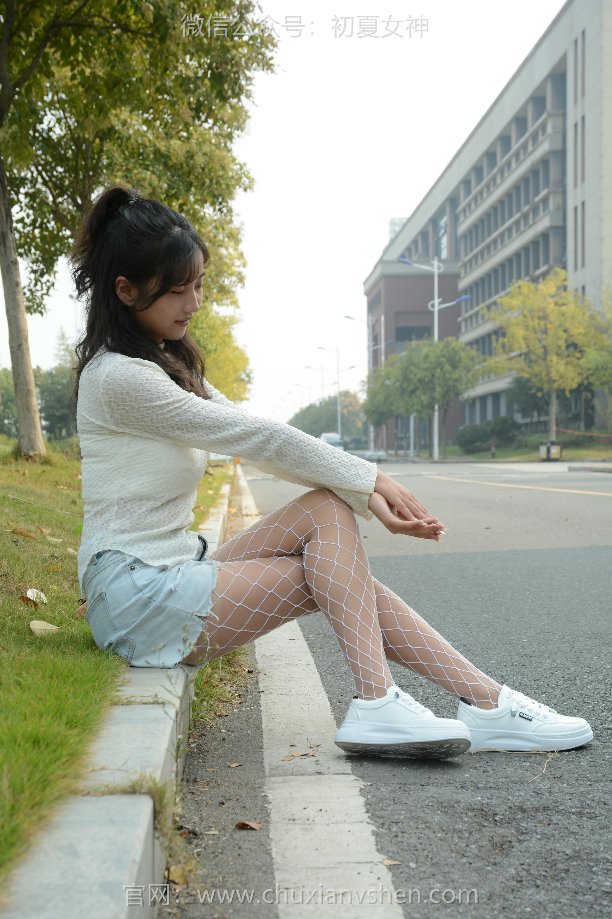 初夏女神 NO.097 点点 跟潮流风[140P+1V／4.91GB]_第7集