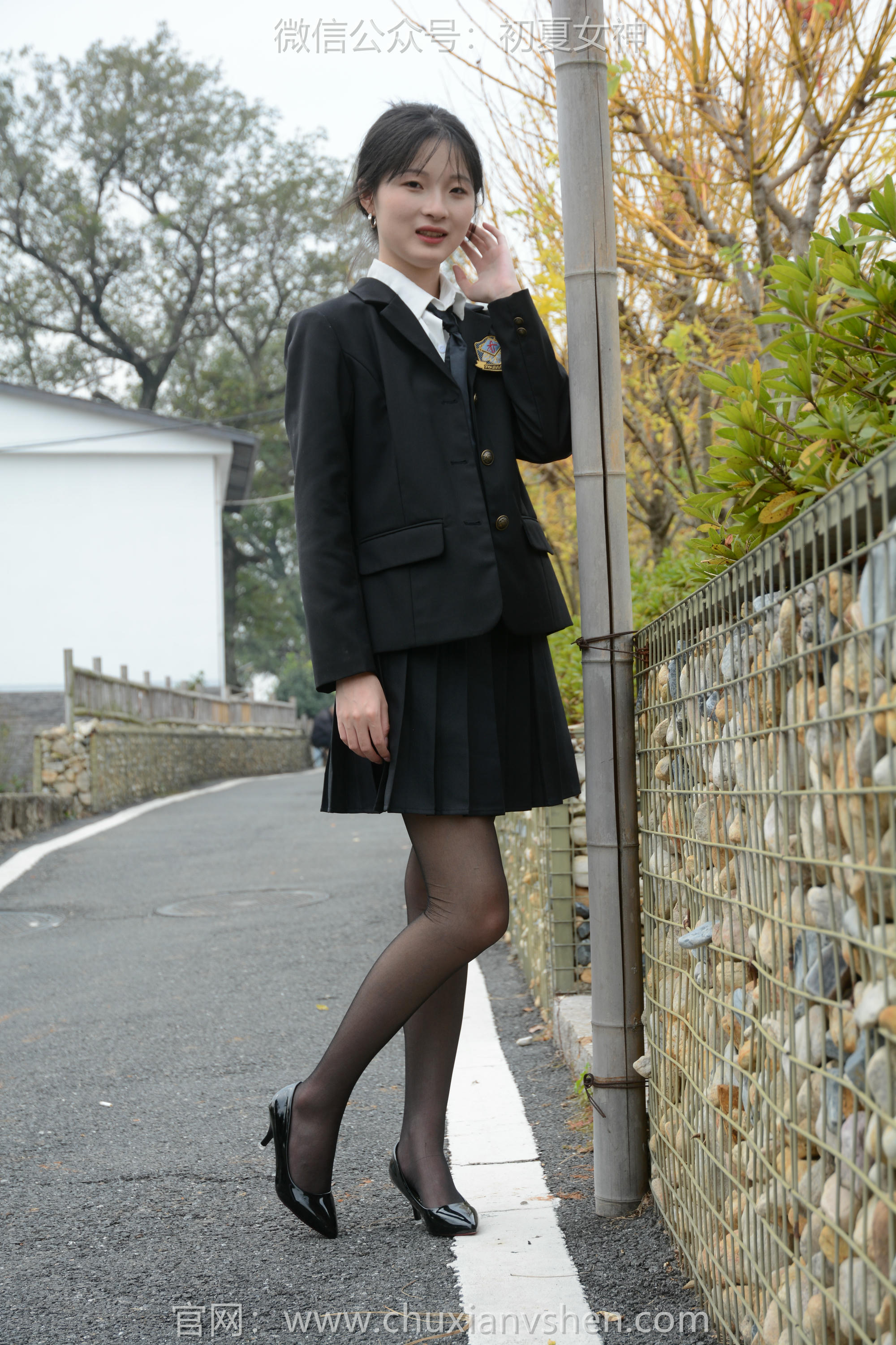 初夏女神 NO.098 安妮 西装小裙[140P+1V／4.95GB]_第2集