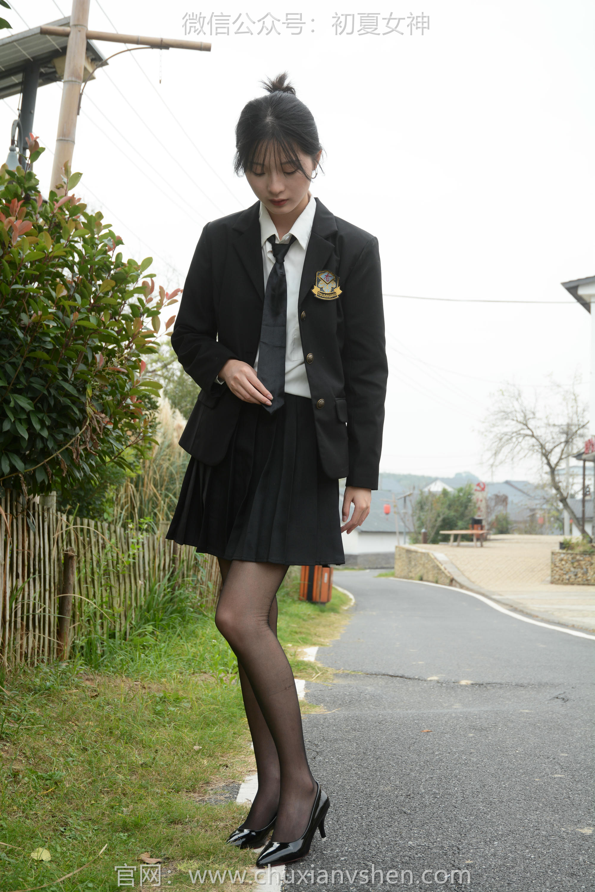 初夏女神 NO.098 安妮 西装小裙[140P+1V／4.95GB]_第2集