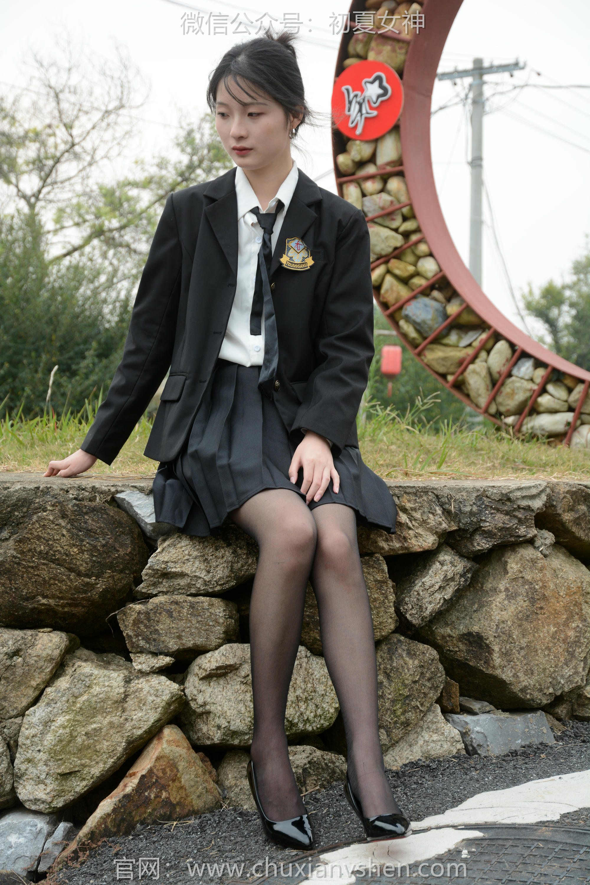 初夏女神 NO.098 安妮 西装小裙[140P+1V／4.95GB]_第3集