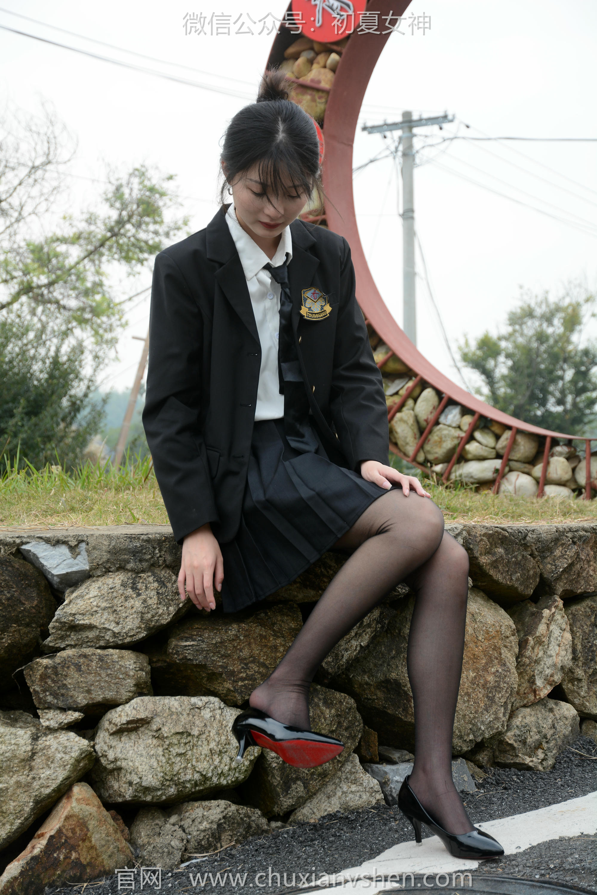 初夏女神 NO.098 安妮 西装小裙[140P+1V／4.95GB]_第3集