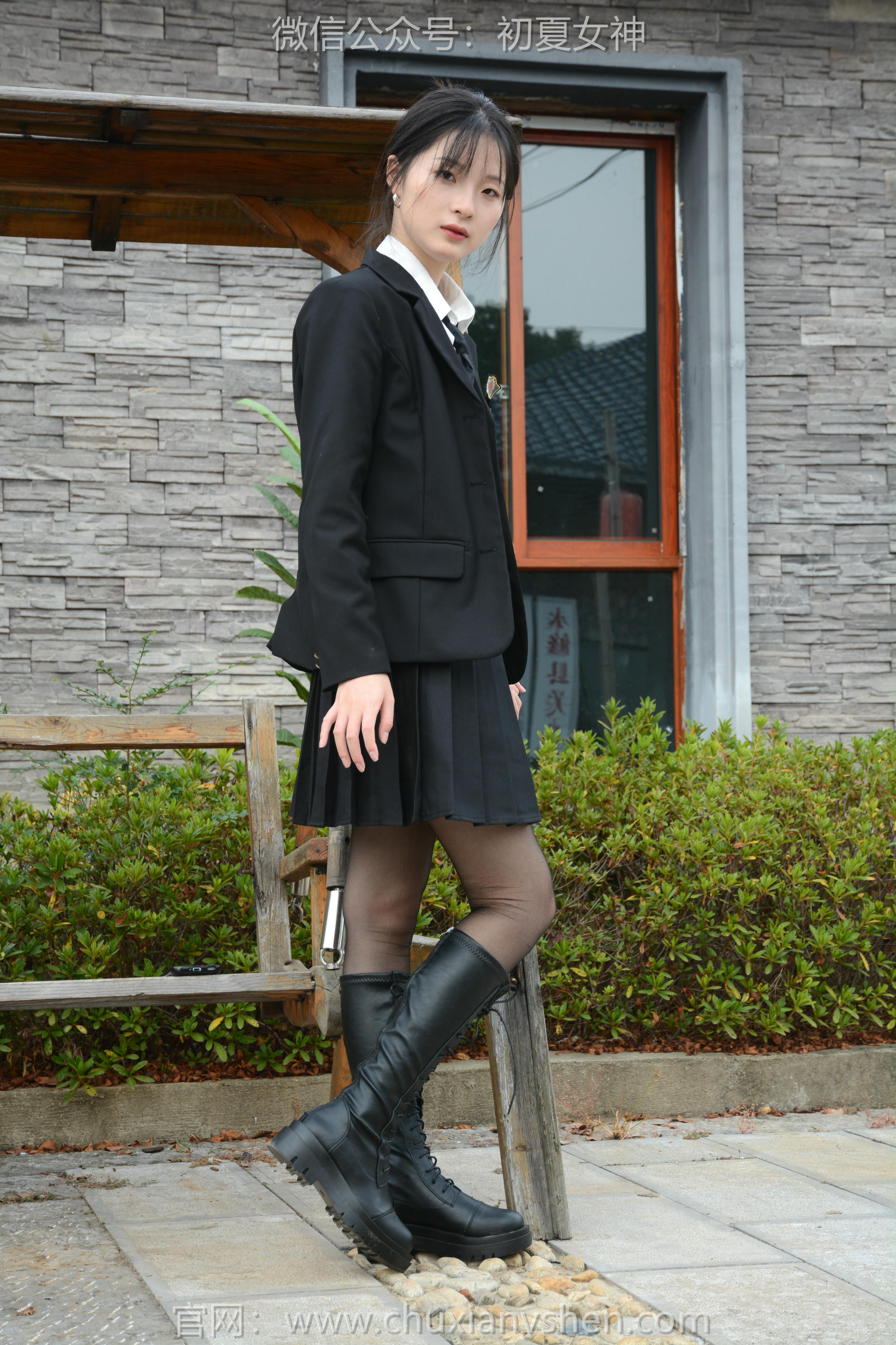 初夏女神 NO.098 安妮 西装小裙[140P+1V／4.95GB]_第5集