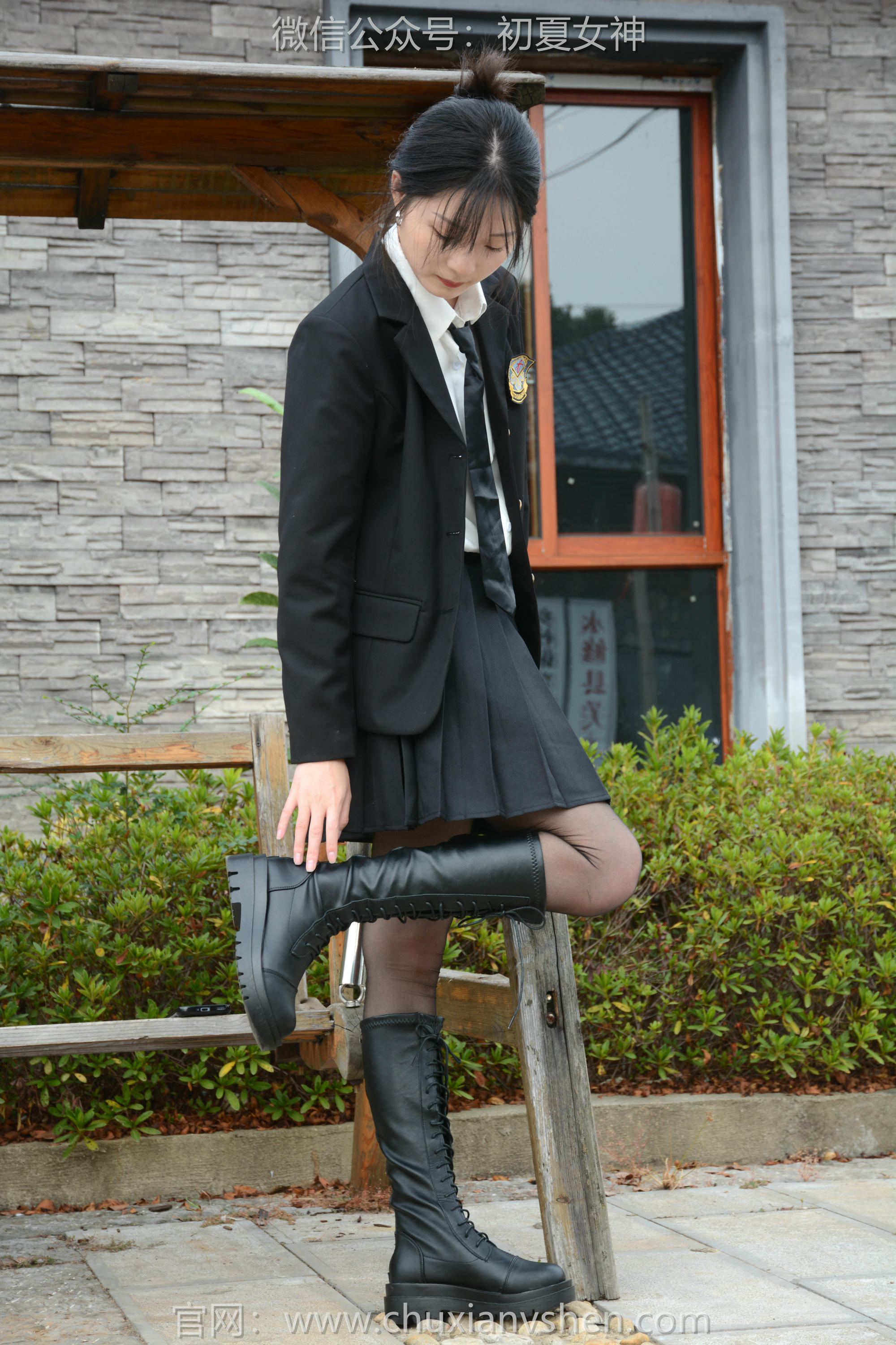 初夏女神 NO.098 安妮 西装小裙[140P+1V／4.95GB]_第5集