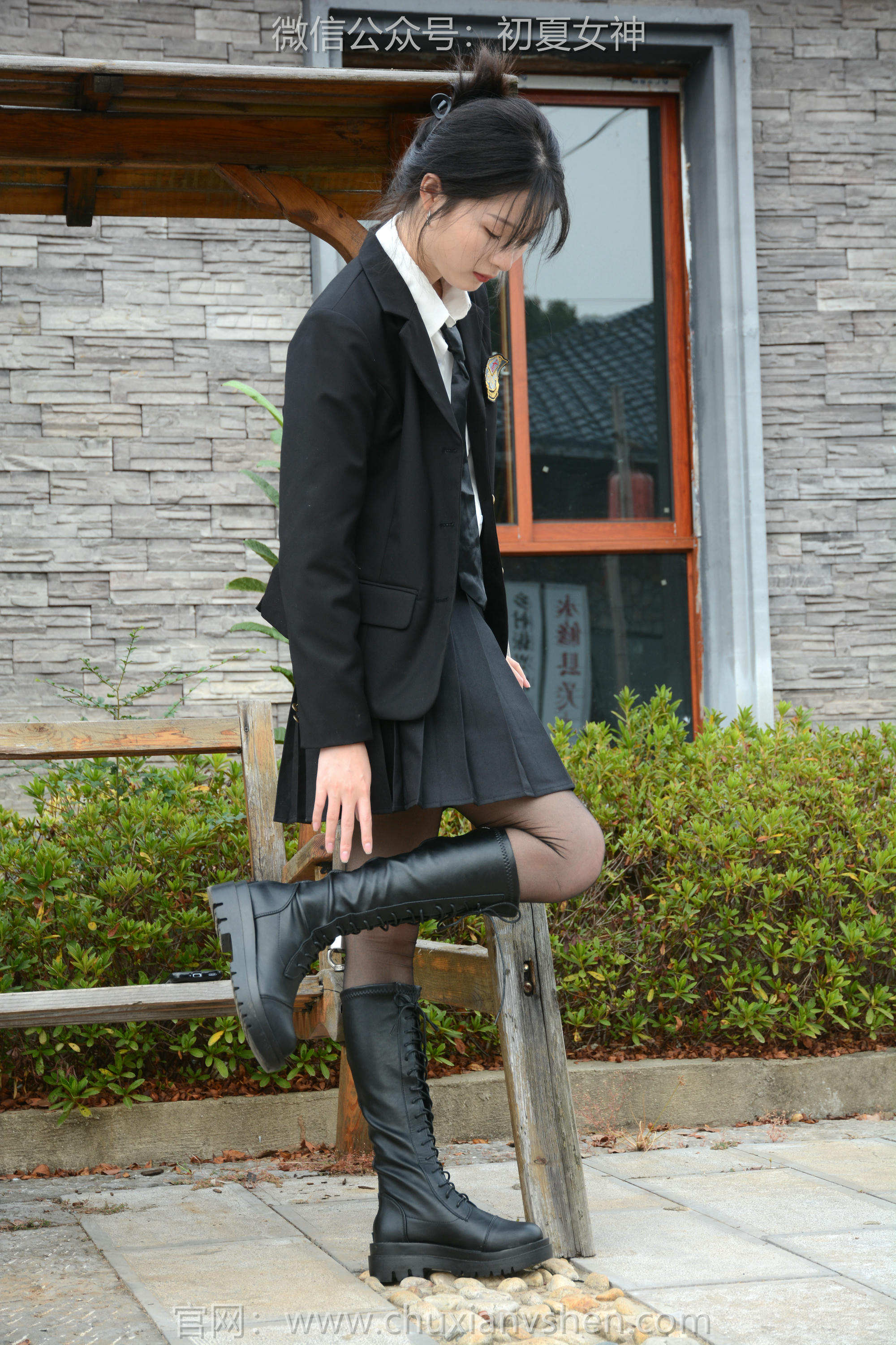 初夏女神 NO.098 安妮 西装小裙[140P+1V／4.95GB]_第5集