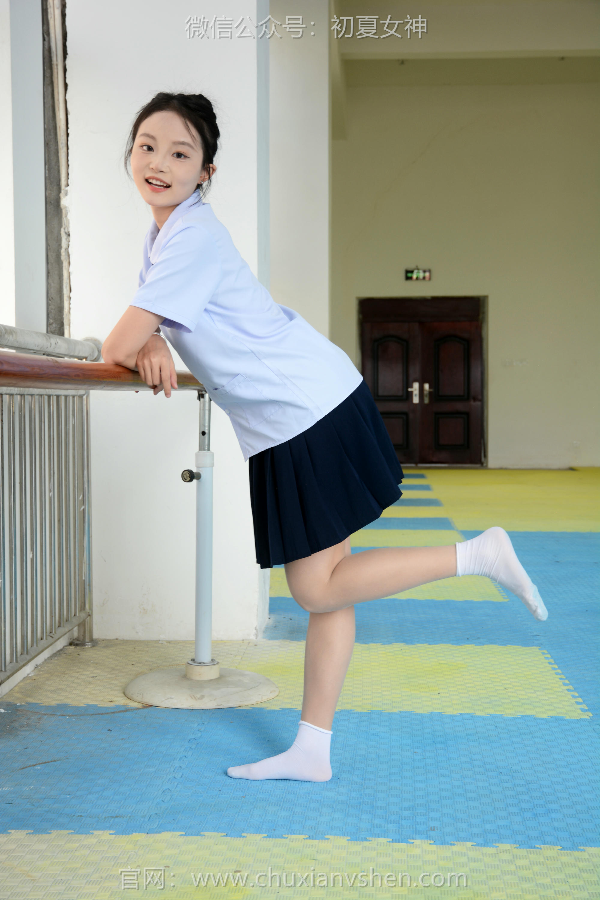 初夏女神 NO.099 双双 舞蹈小生[140P+1V／4.72GB]_第3集