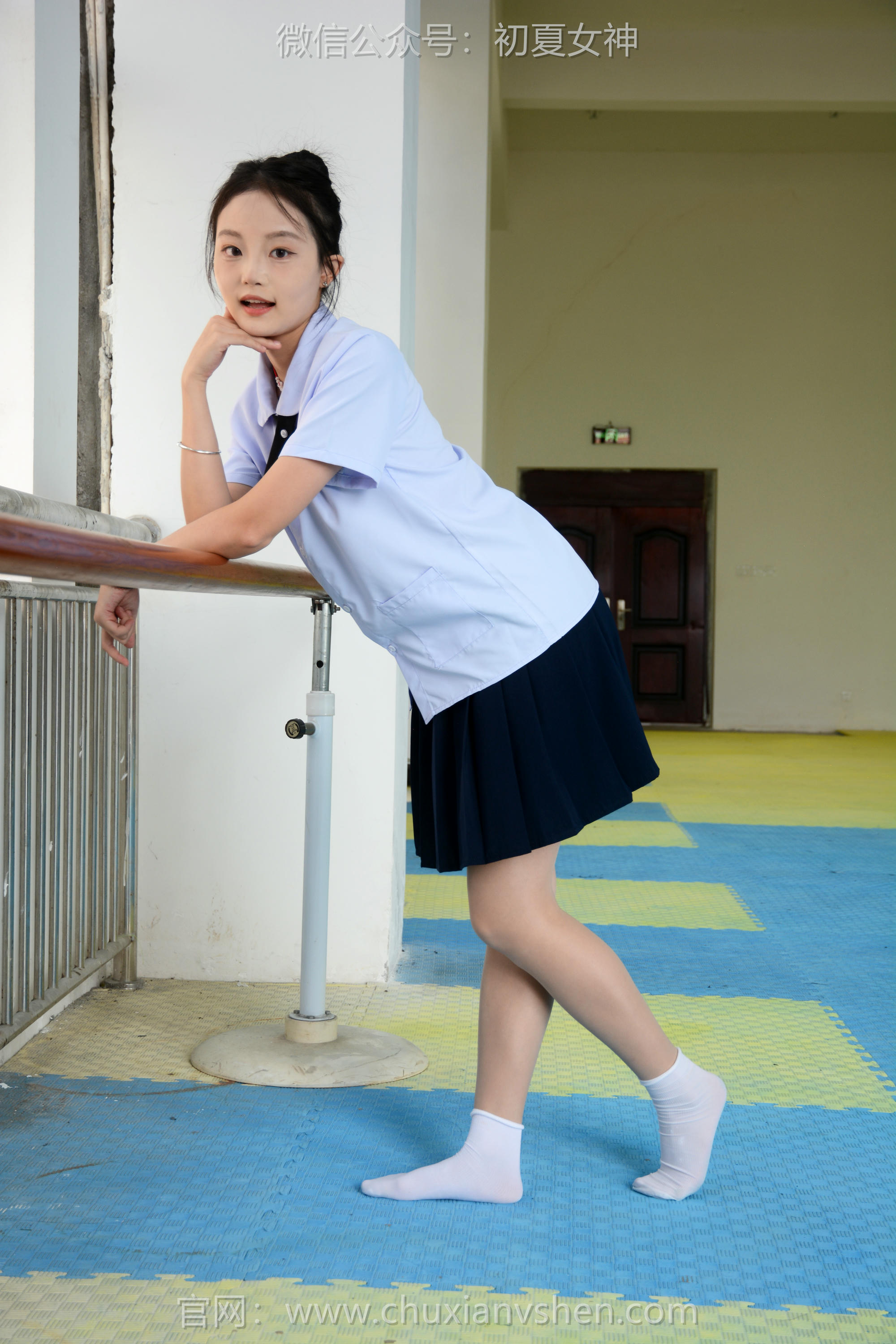 初夏女神 NO.099 双双 舞蹈小生[140P+1V／4.72GB]_第3集