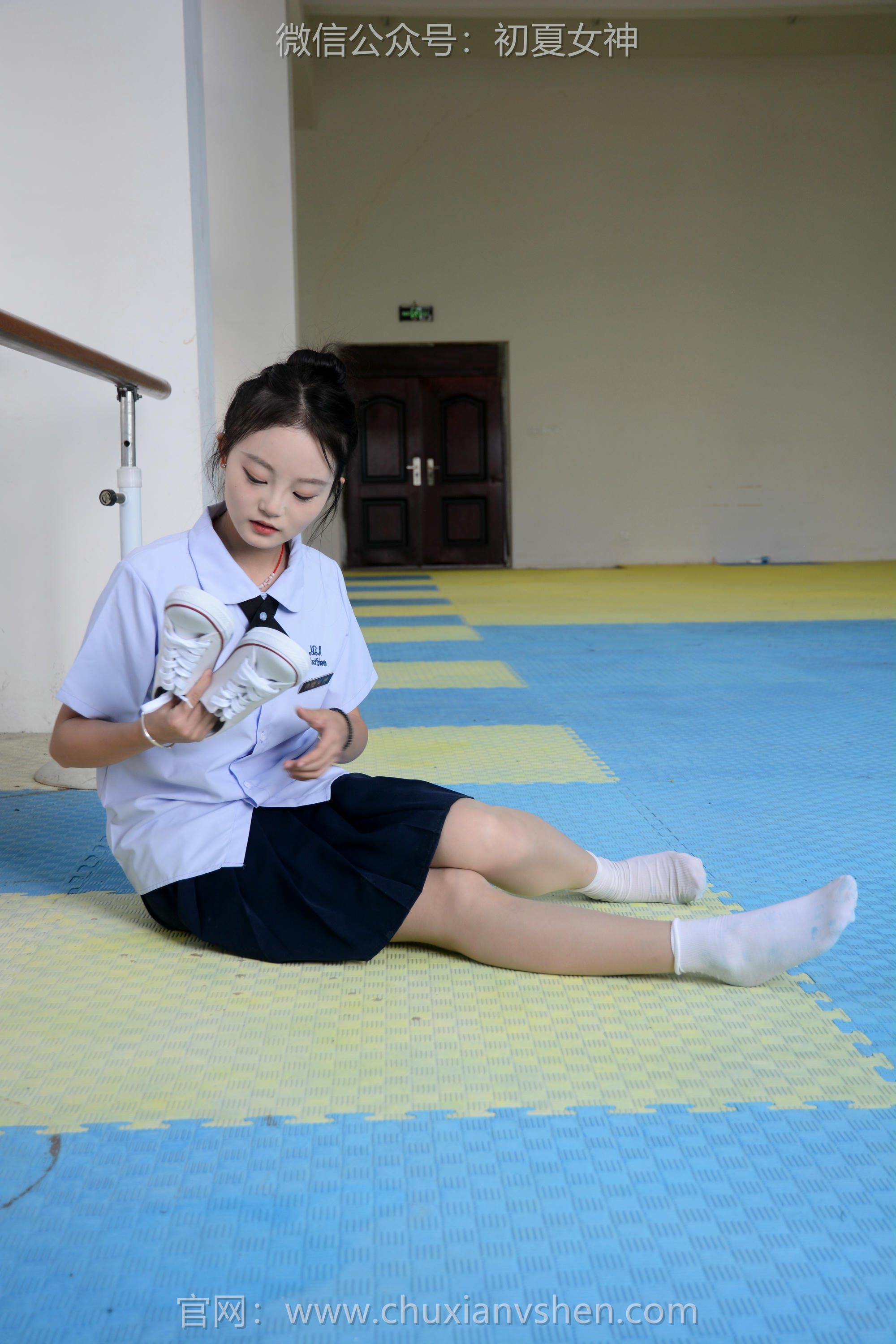 初夏女神 NO.099 双双 舞蹈小生[140P+1V／4.72GB]_第4集