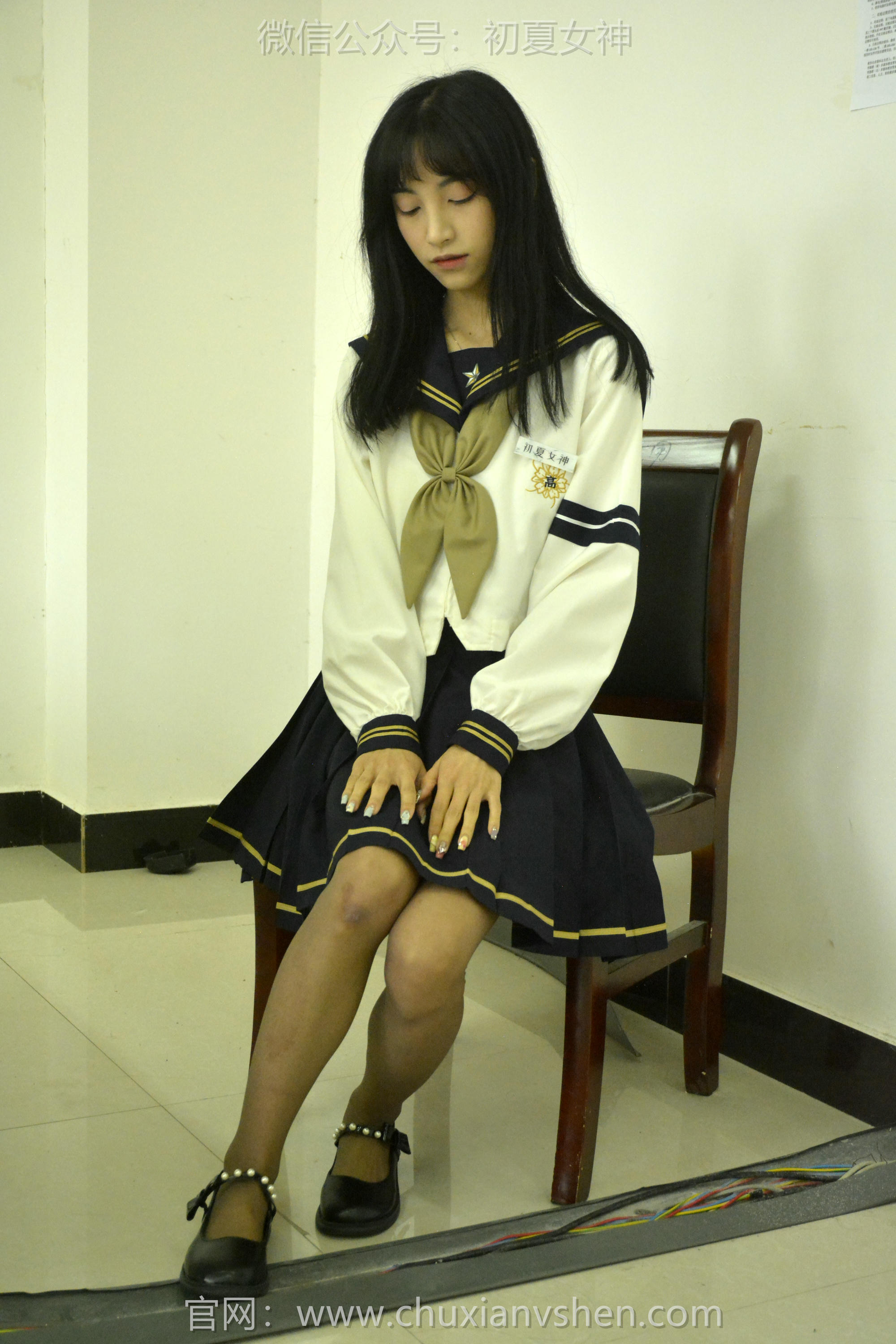 初夏女神 NO.100 柒柒 海军服[140P+1V／4.87GB]_第1集