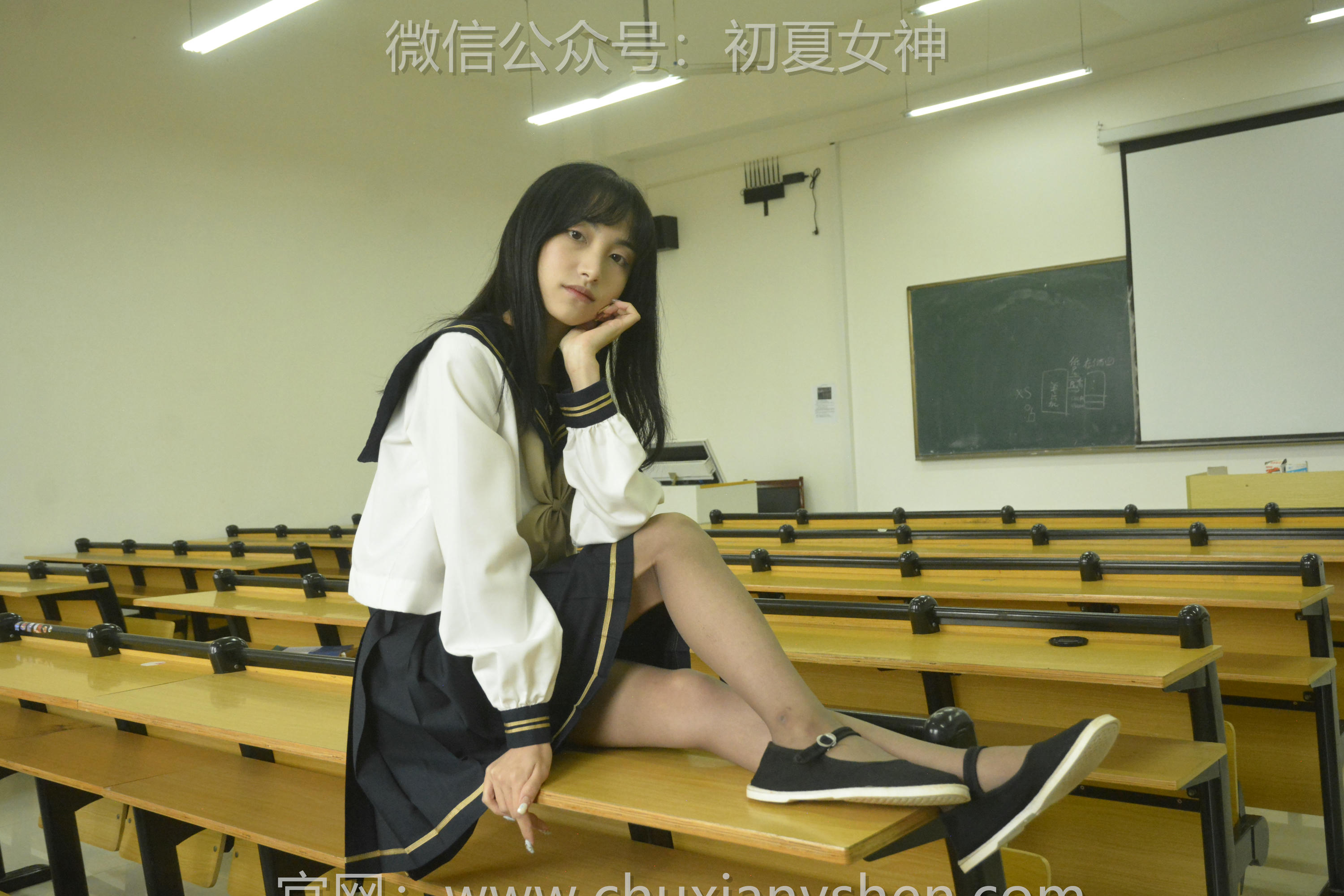 初夏女神 NO.100 柒柒 海军服[140P+1V／4.87GB]_第7集