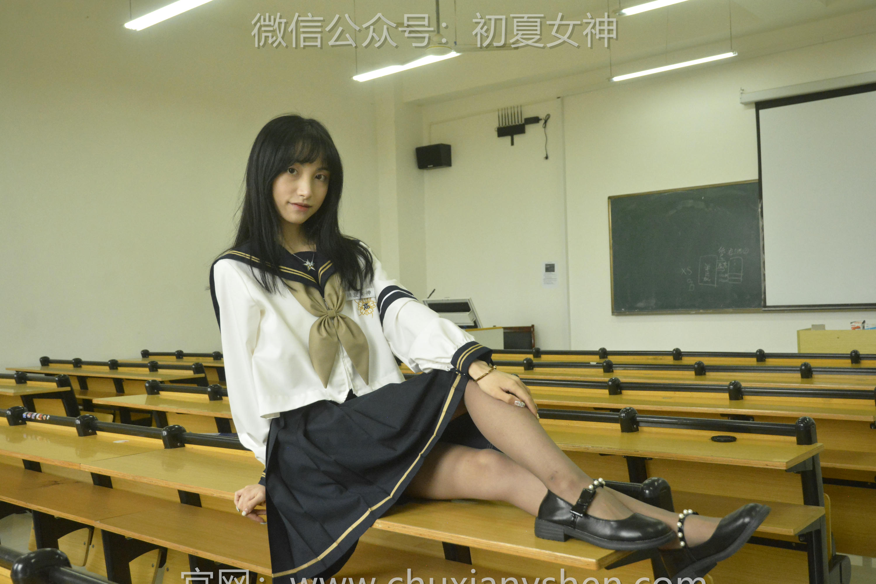 初夏女神 NO.100 柒柒 海军服[140P+1V／4.87GB]_第7集