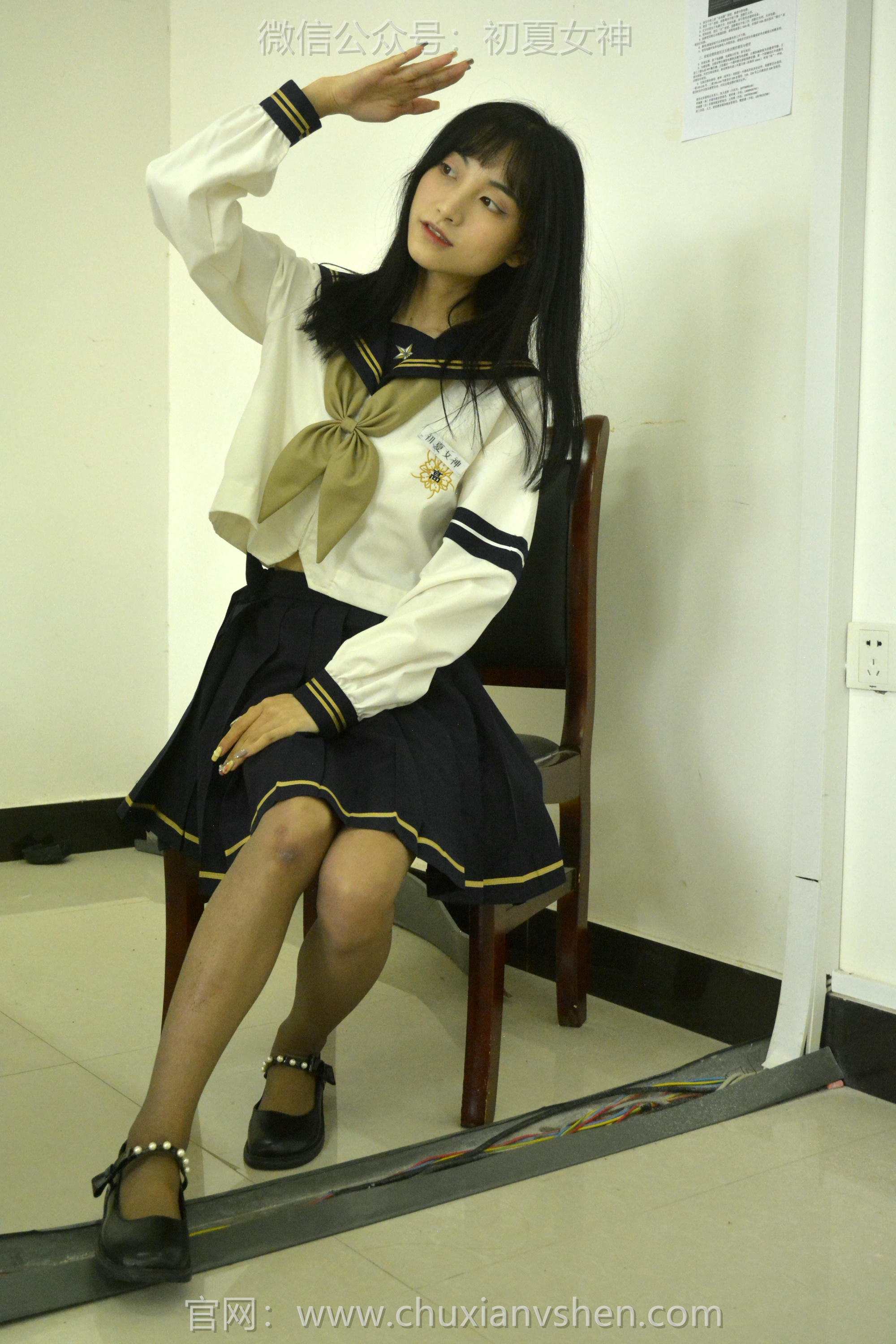 初夏女神 NO.100 柒柒 海军服[140P+1V／4.87GB]_第1集