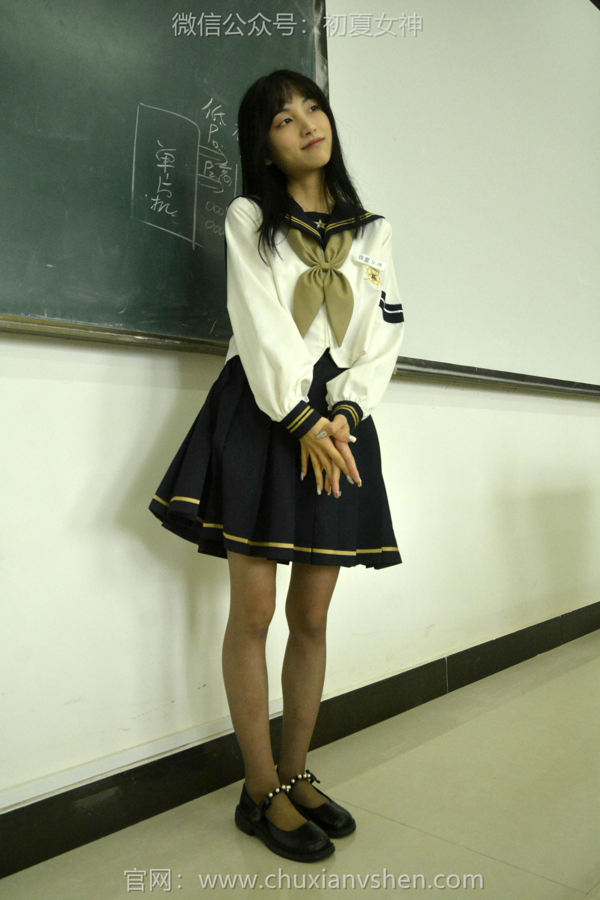 初夏女神 NO.100 柒柒 海军服[140P+1V／4.87GB]_第2集