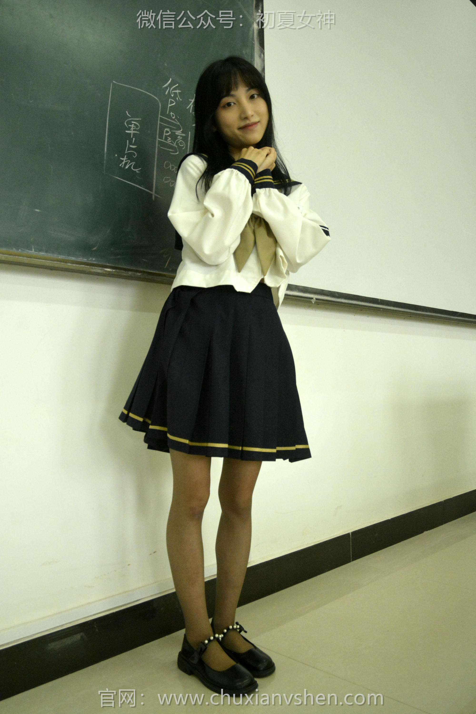 初夏女神 NO.100 柒柒 海军服[140P+1V／4.87GB]_第2集