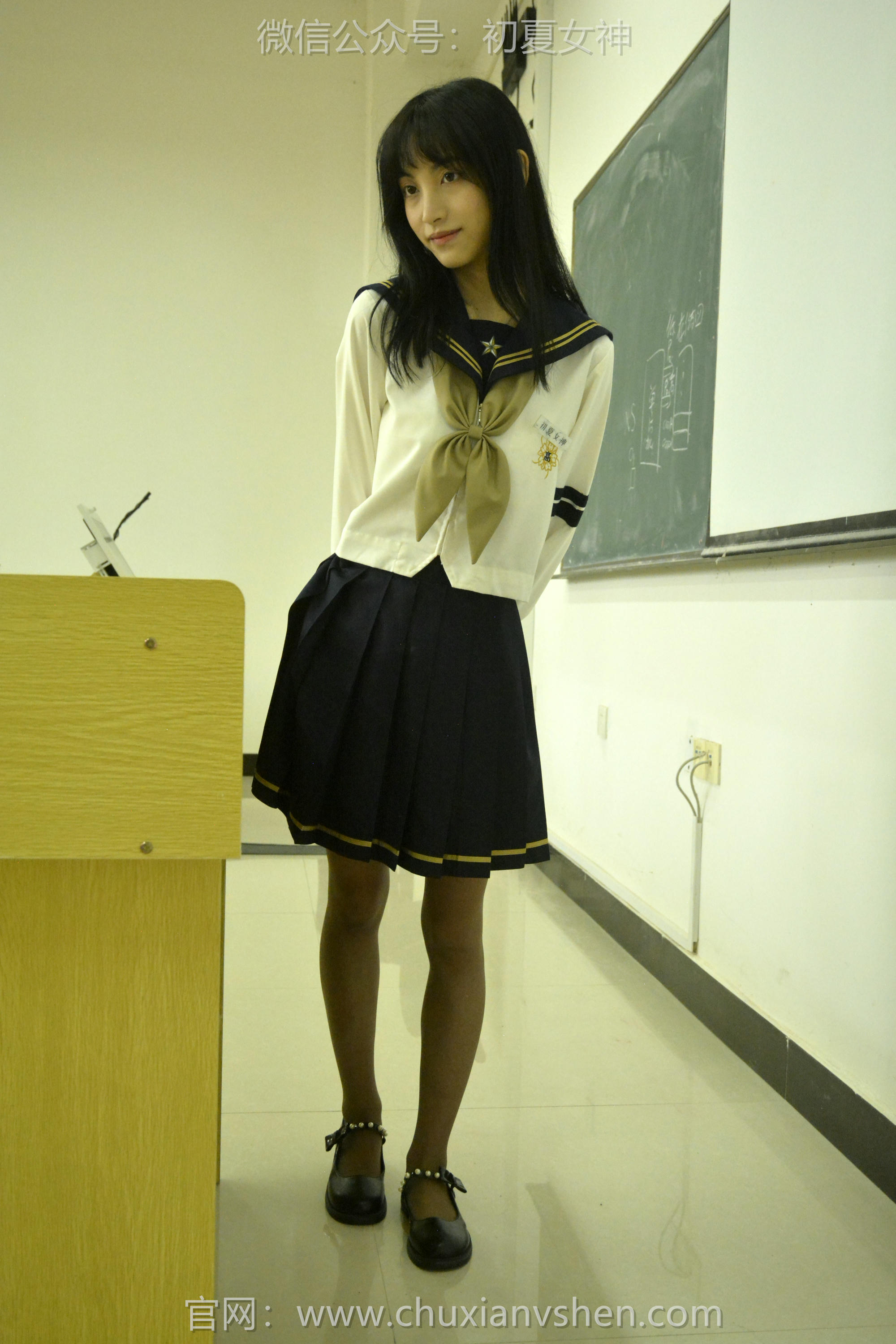 初夏女神 NO.100 柒柒 海军服[140P+1V／4.87GB]_第2集