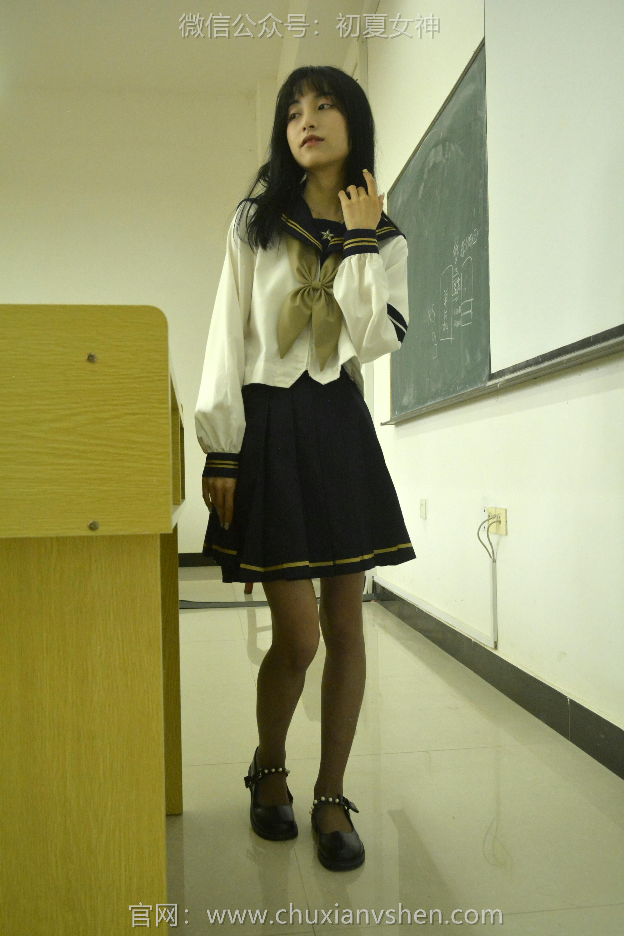 初夏女神 NO.100 柒柒 海军服[140P+1V／4.87GB]_第2集