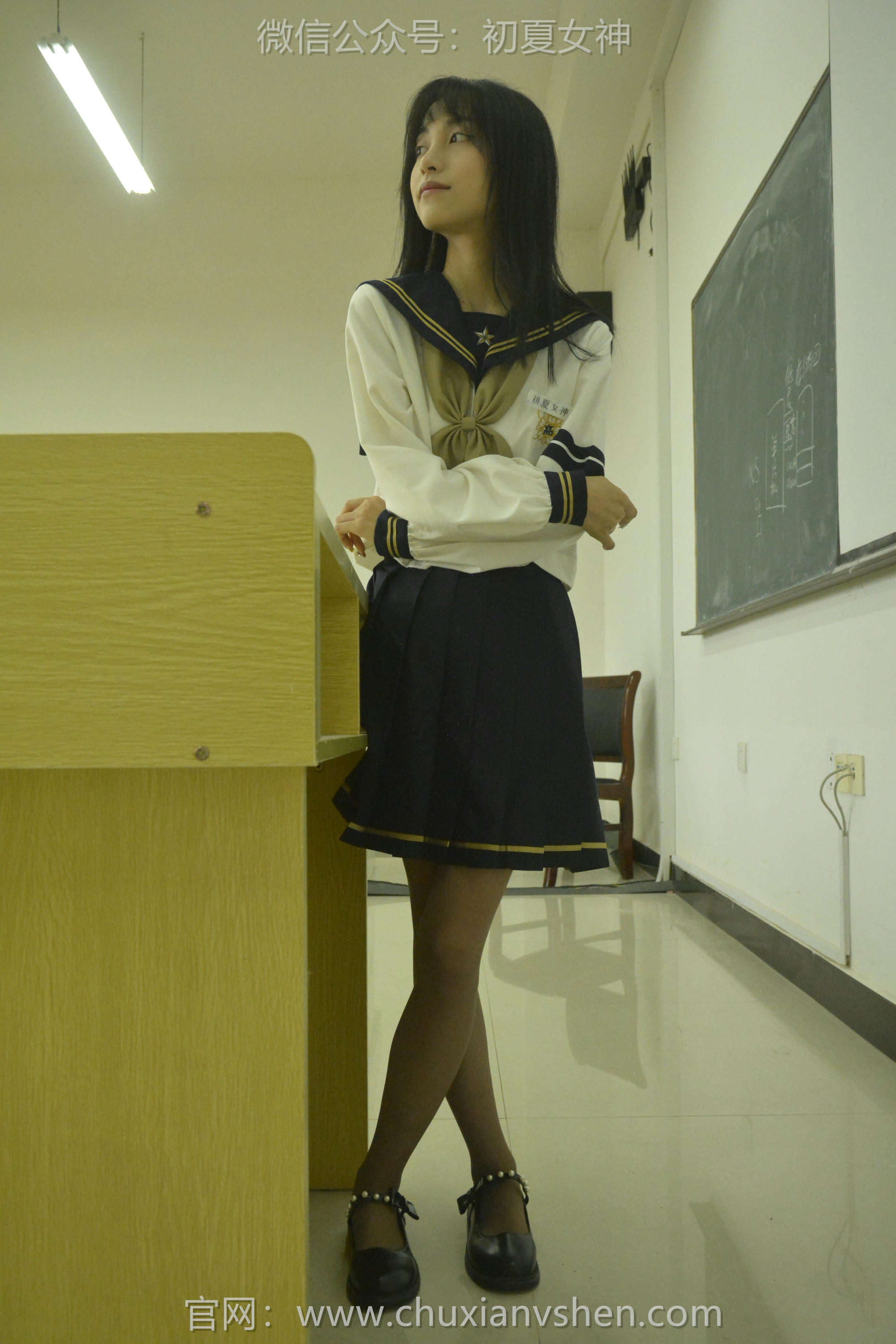 初夏女神 NO.100 柒柒 海军服[140P+1V／4.87GB]_第2集