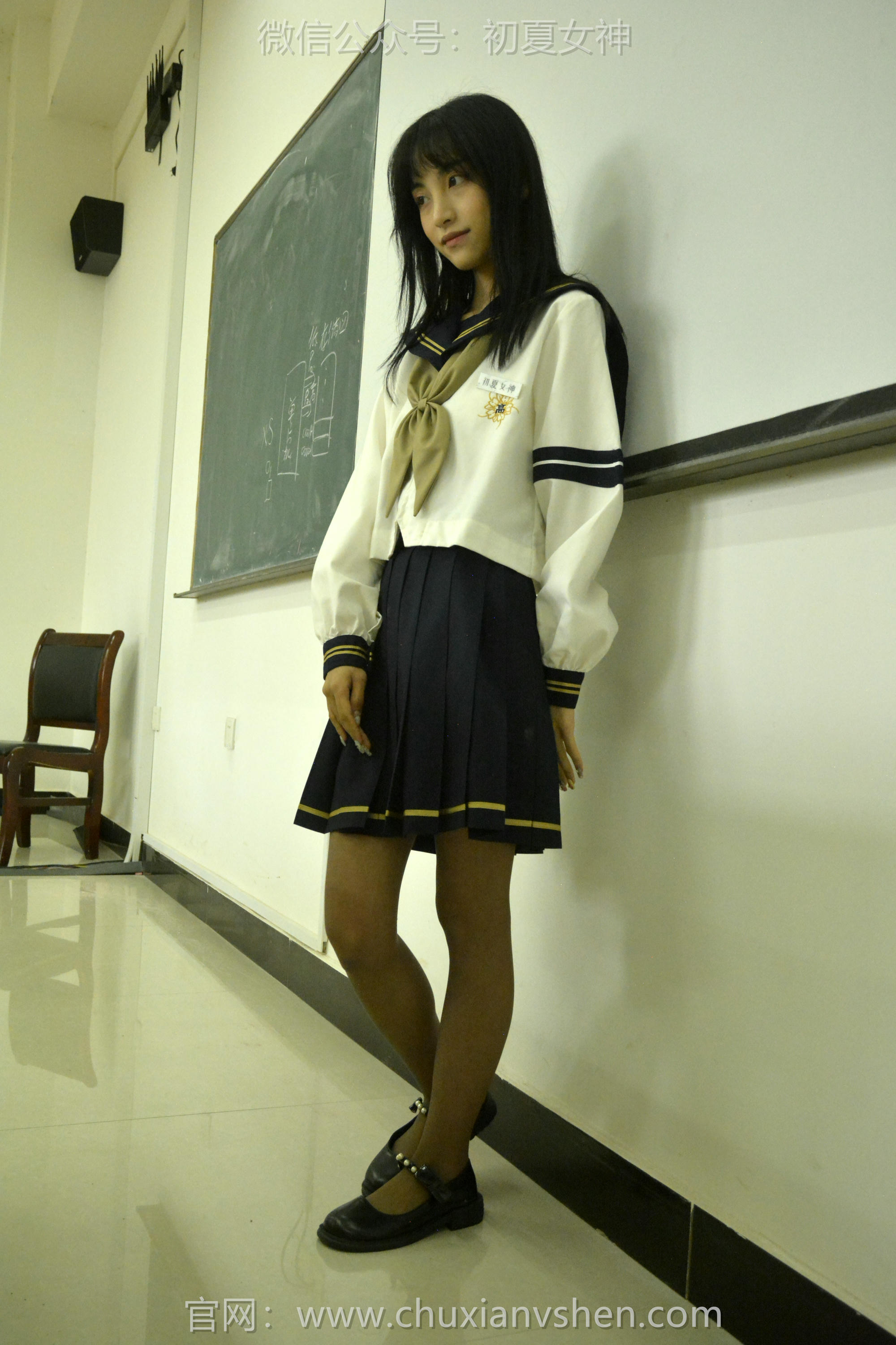 初夏女神 NO.100 柒柒 海军服[140P+1V／4.87GB]_第2集