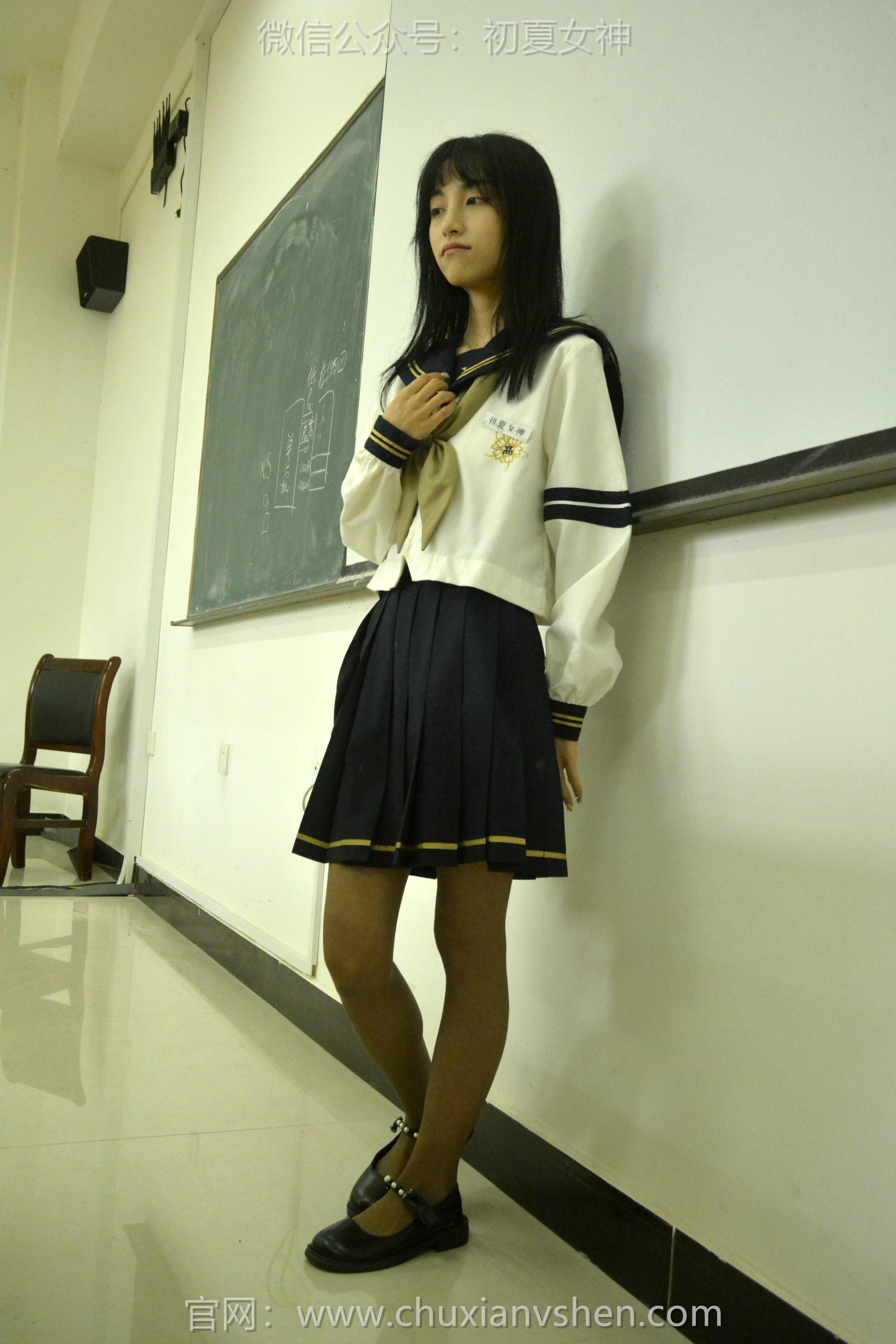 初夏女神 NO.100 柒柒 海军服[140P+1V／4.87GB]_第2集