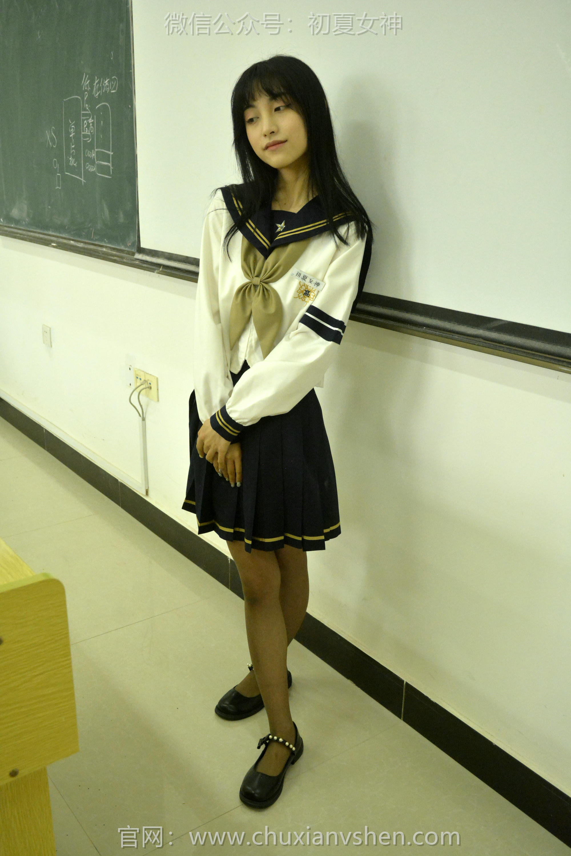 初夏女神 NO.100 柒柒 海军服[140P+1V／4.87GB]_第3集