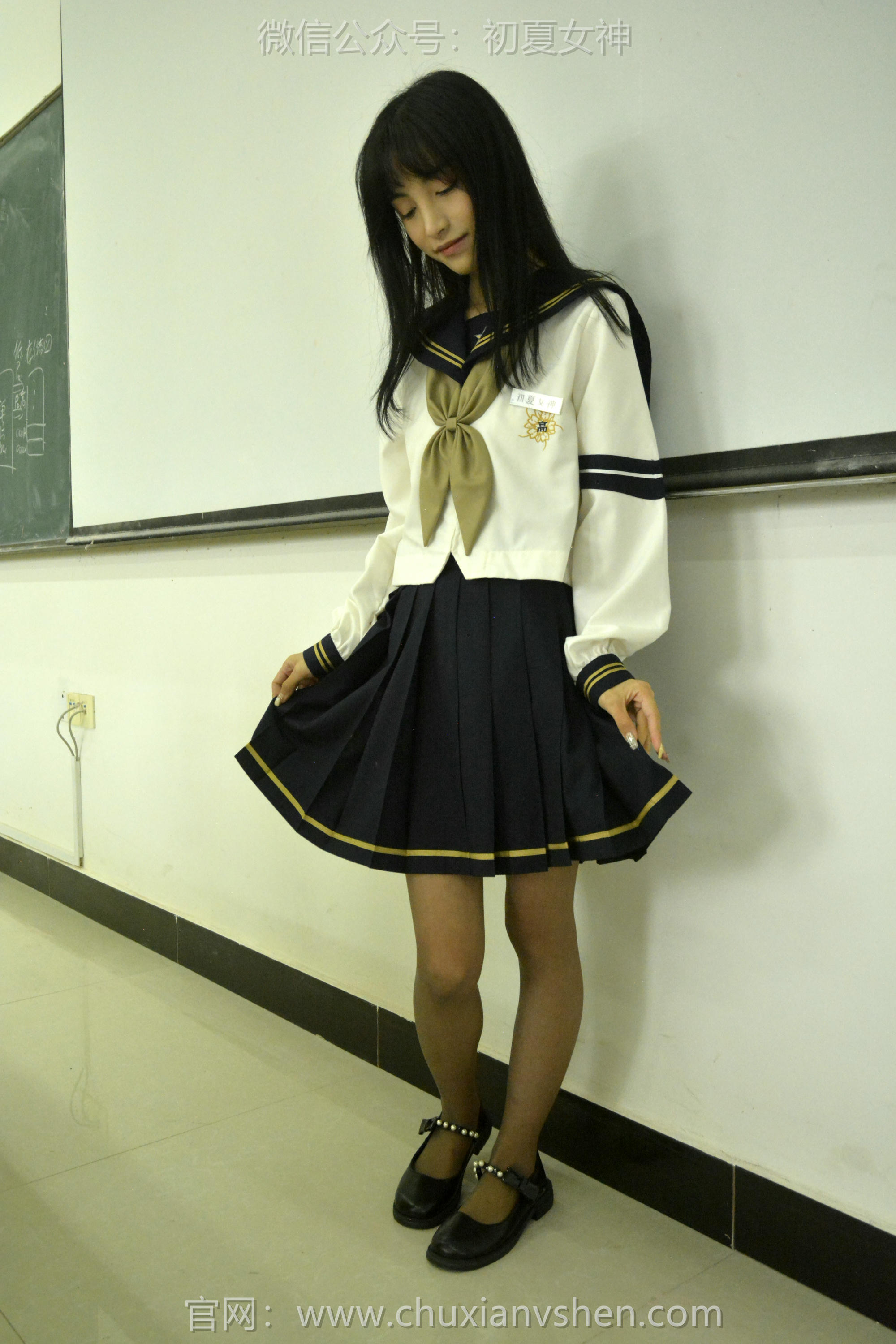 初夏女神 NO.100 柒柒 海军服[140P+1V／4.87GB]_第3集