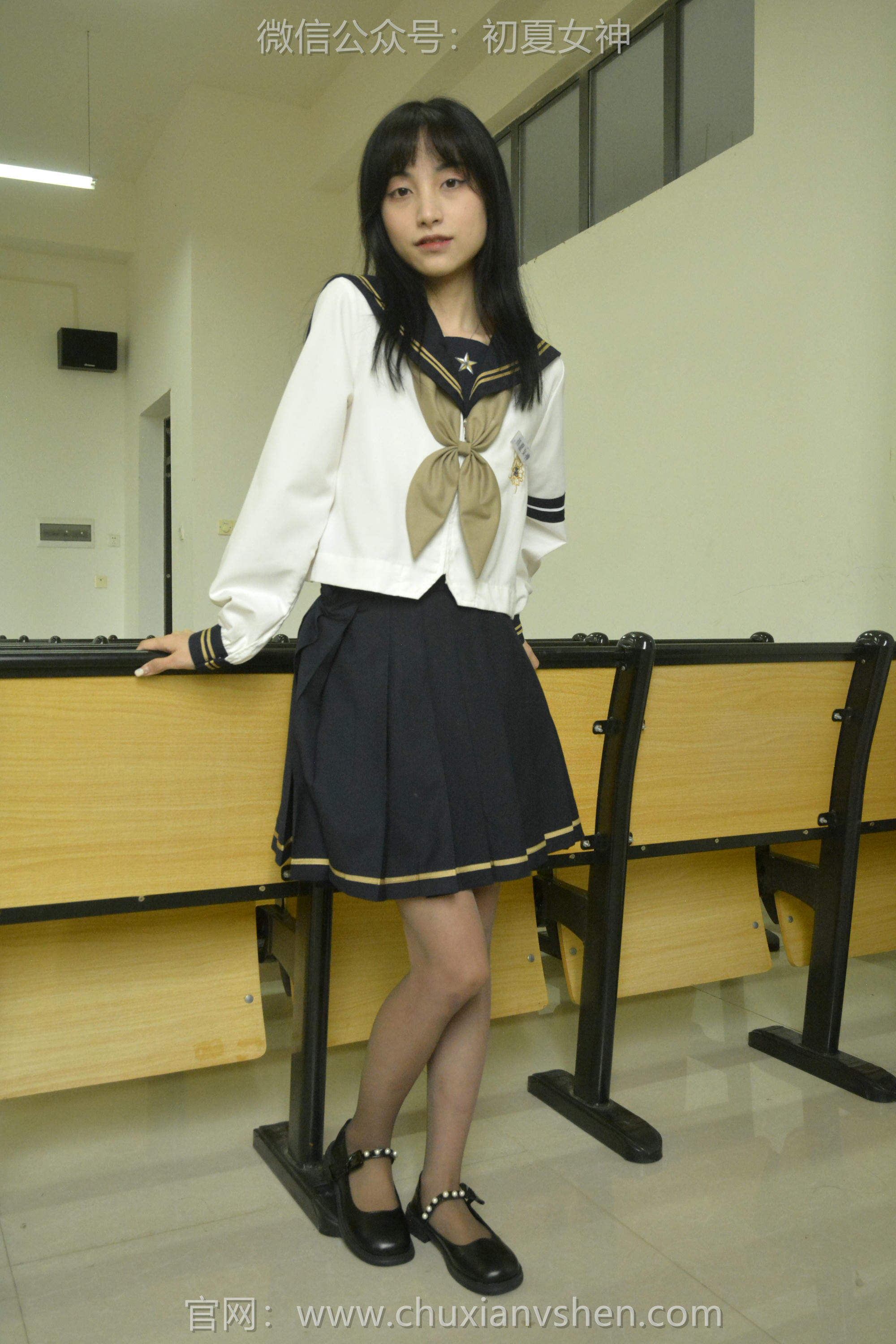 初夏女神 NO.100 柒柒 海军服[140P+1V／4.87GB]_第3集