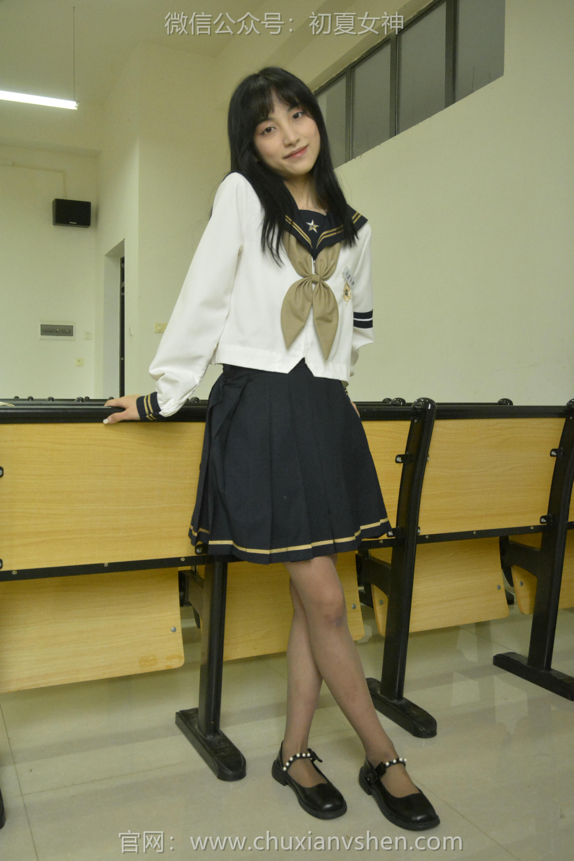 初夏女神 NO.100 柒柒 海军服[140P+1V／4.87GB]_第3集