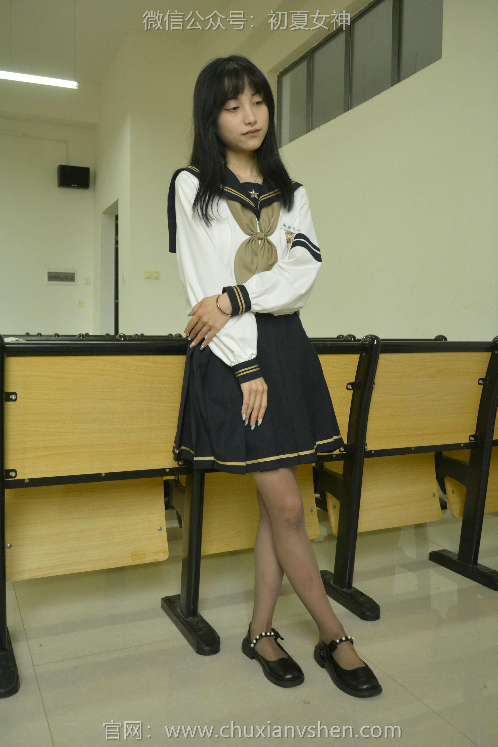 初夏女神 NO.100 柒柒 海军服[140P+1V／4.87GB]_第3集