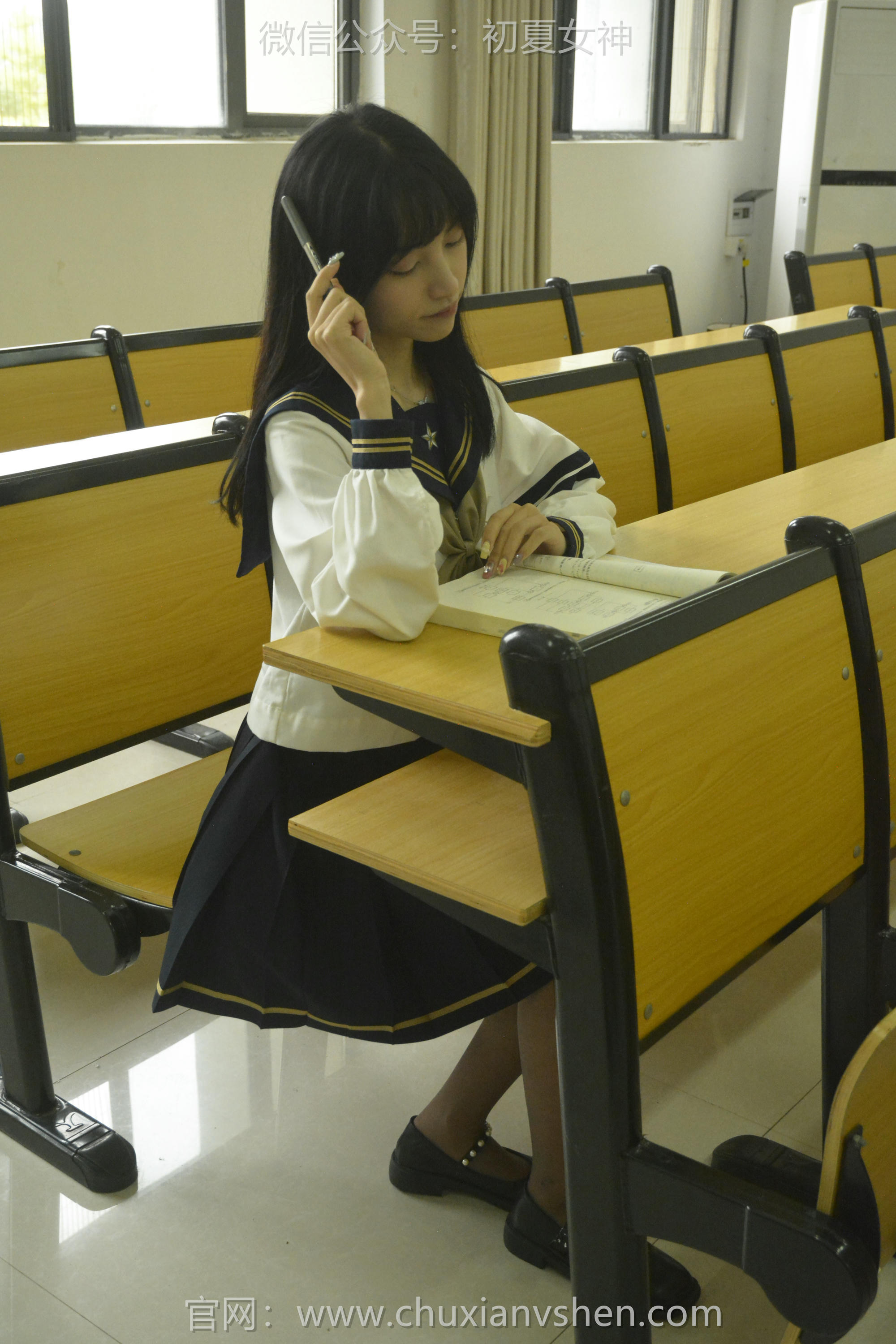 初夏女神 NO.100 柒柒 海军服[140P+1V／4.87GB]_第4集