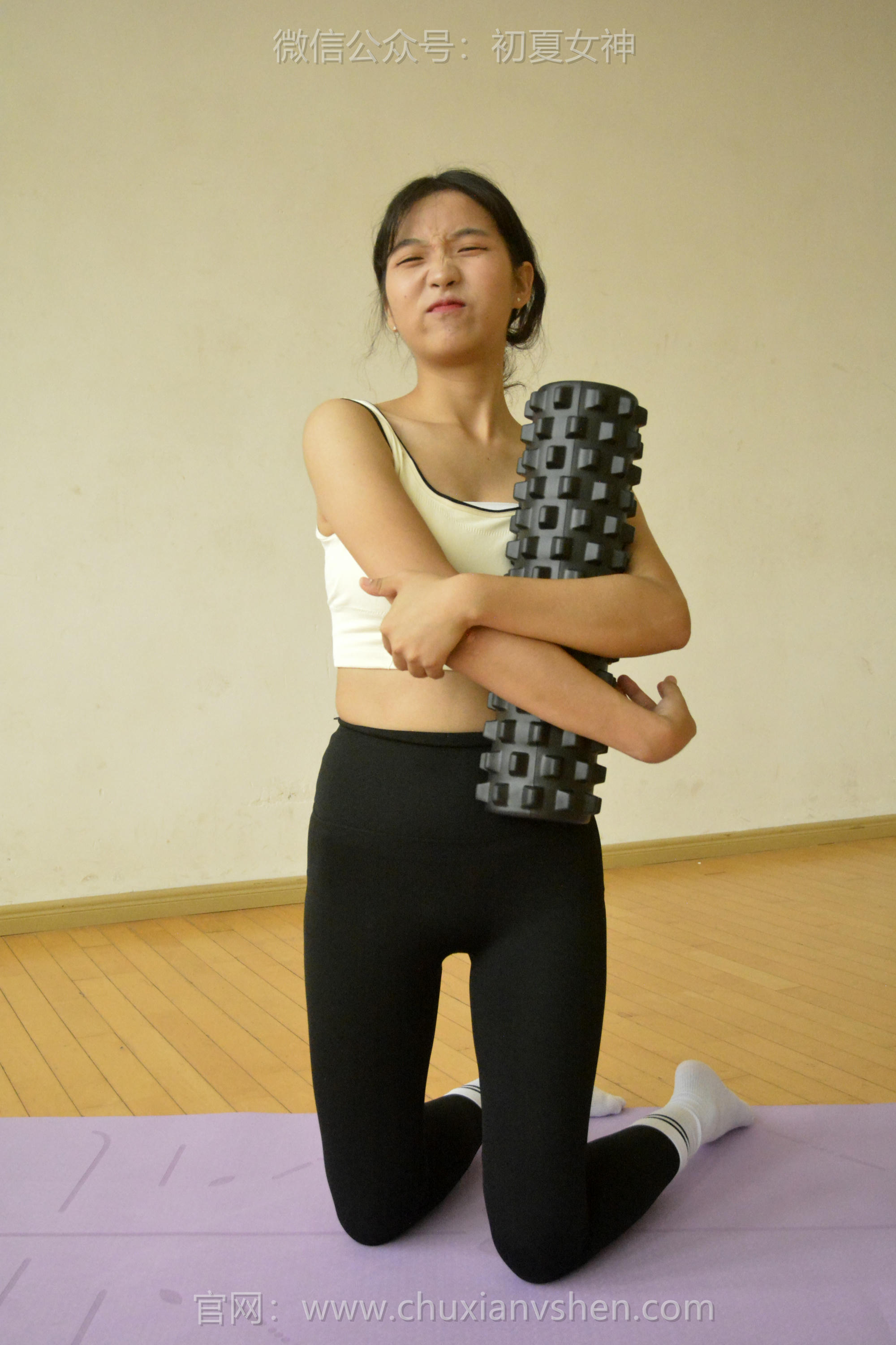 初夏女神 NO.101 点点 瑜伽课[140P+1V／5.57GB]_第6集