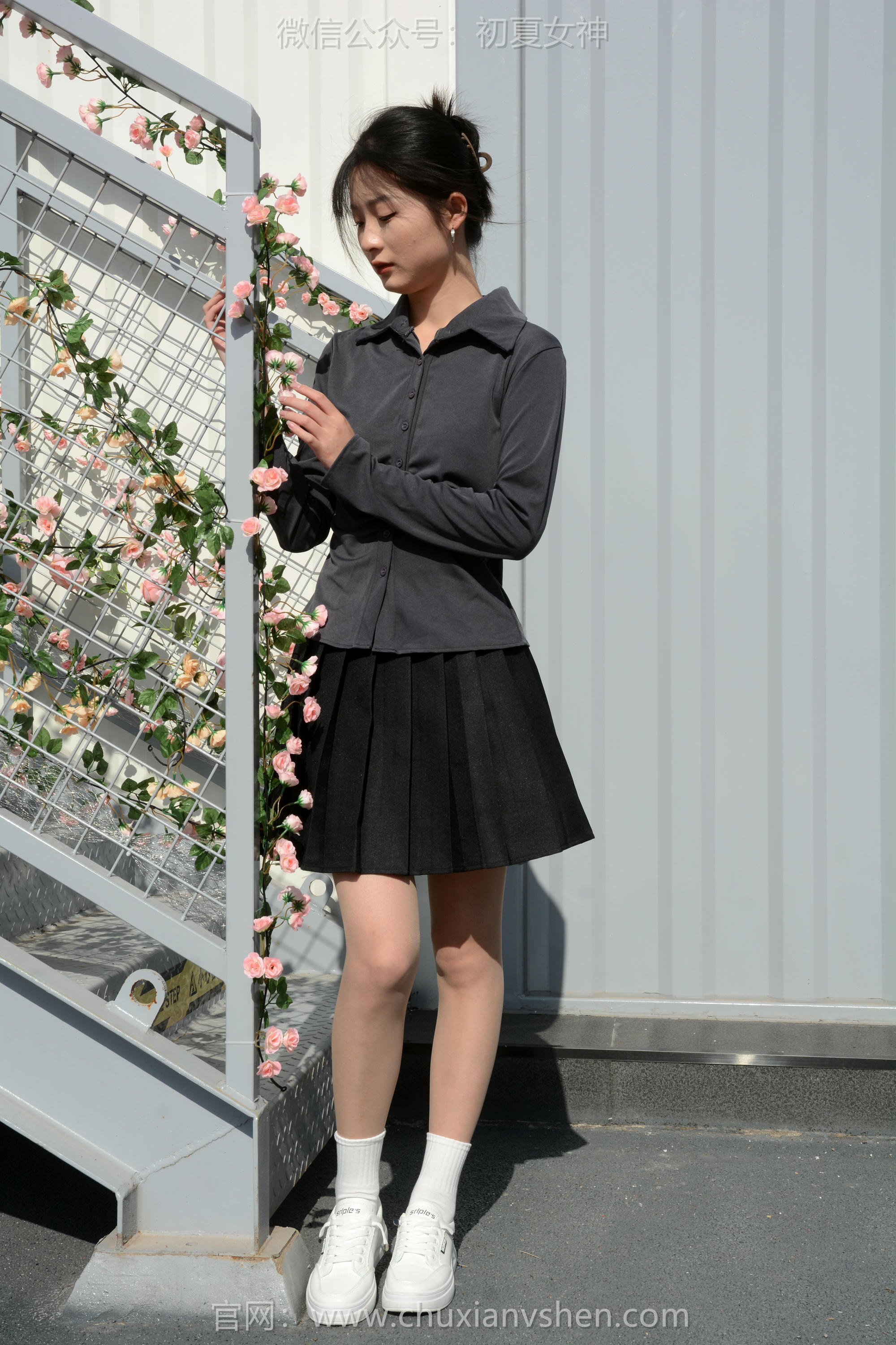 初夏女神 NO.102 安妮 绿叶鲜花[140P+1V／4.30GB]_第1集