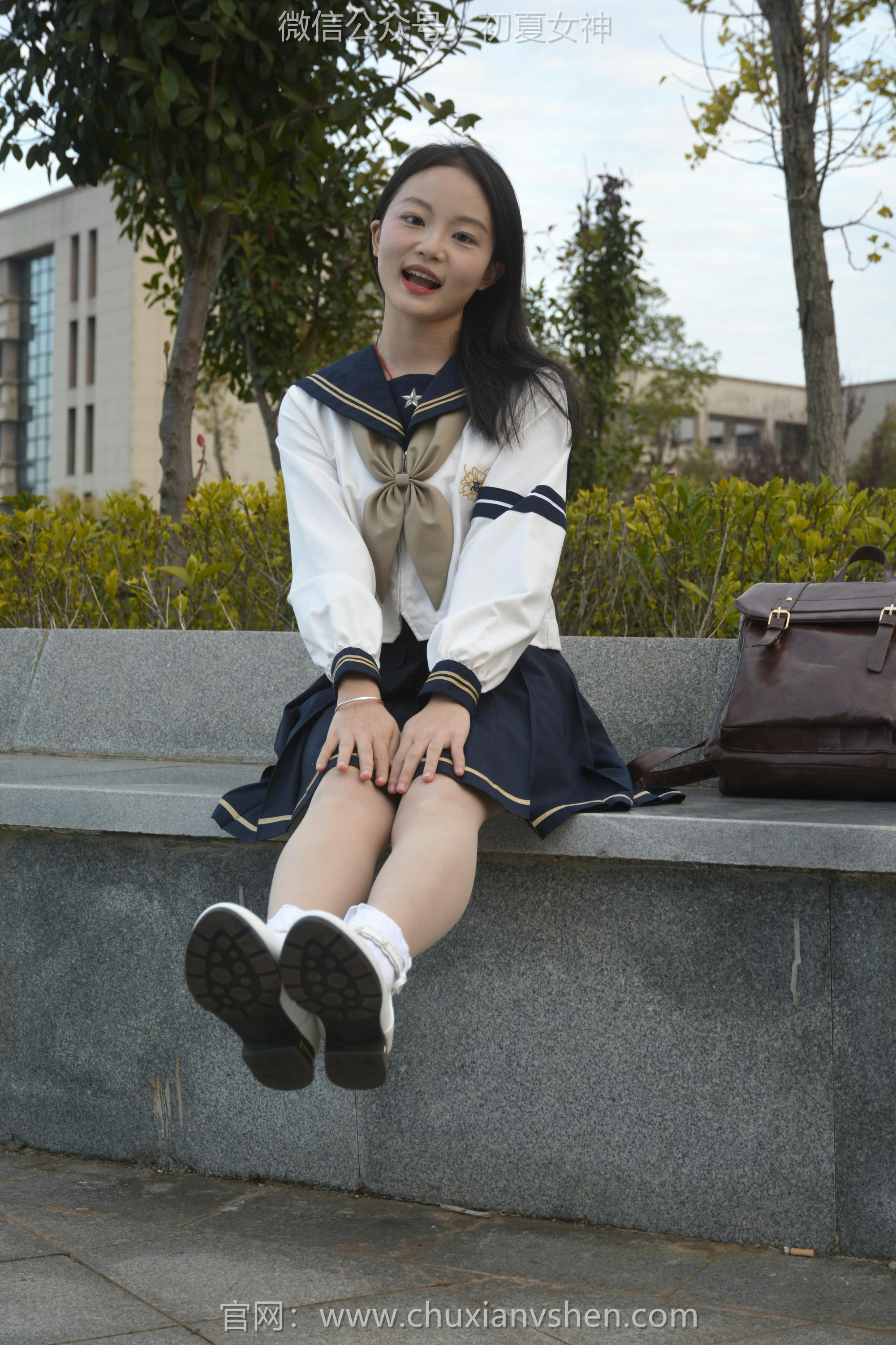 初夏女神 NO.103 双双 海军服JK[140P+1V／4.02GB]_第1集