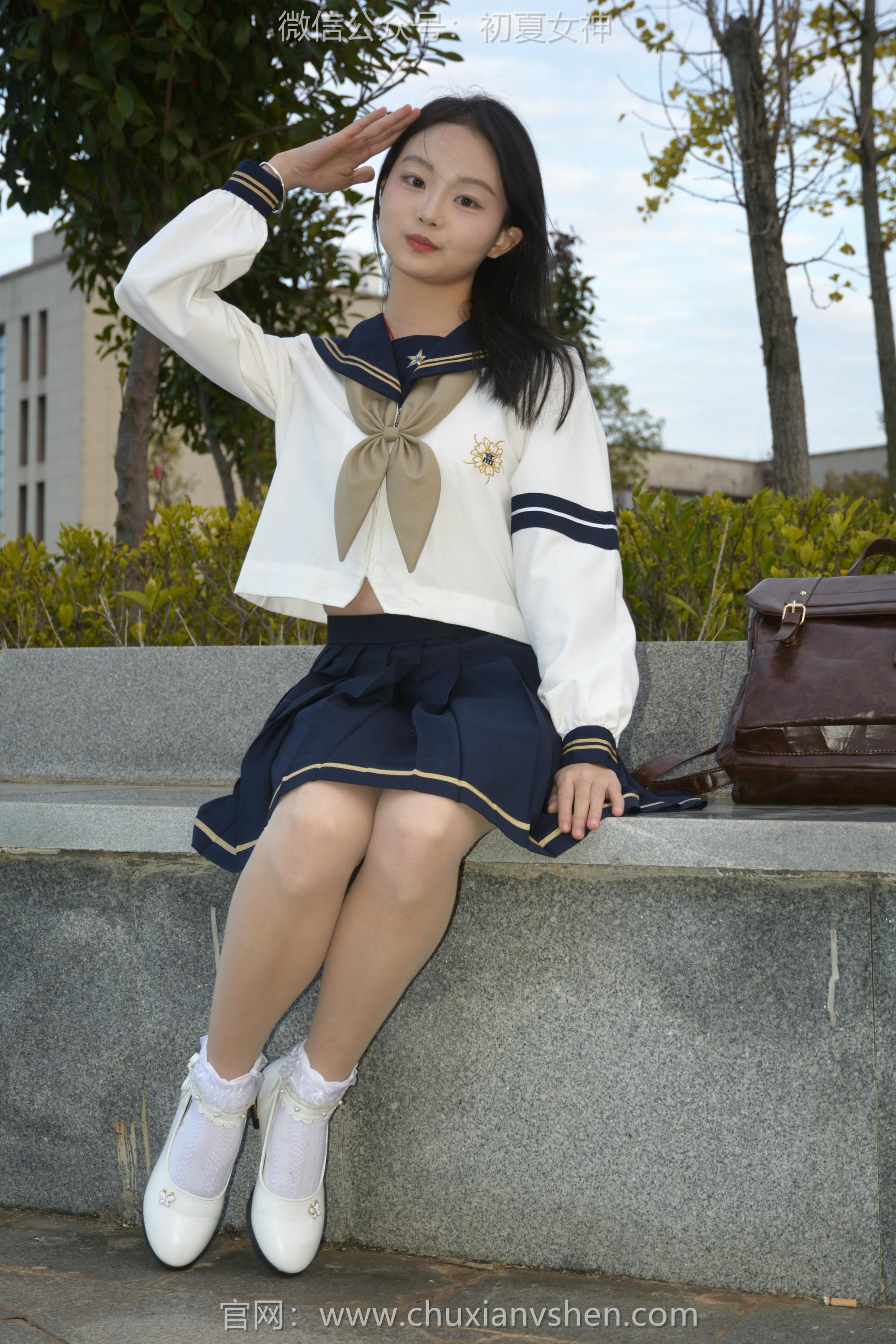 初夏女神 NO.103 双双 海军服JK[140P+1V／4.02GB]_第1集