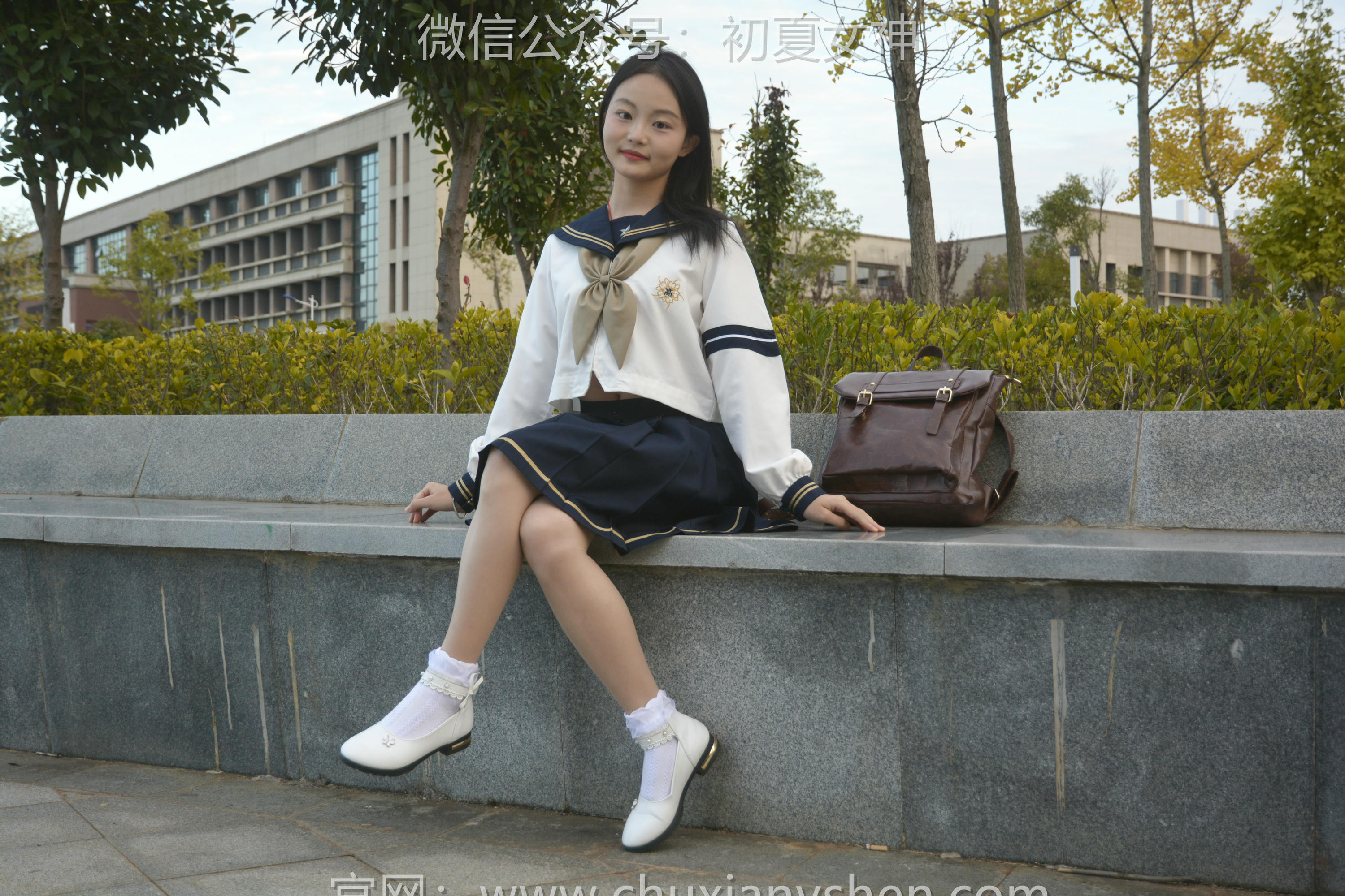 初夏女神 NO.103 双双 海军服JK[140P+1V／4.02GB]_第1集