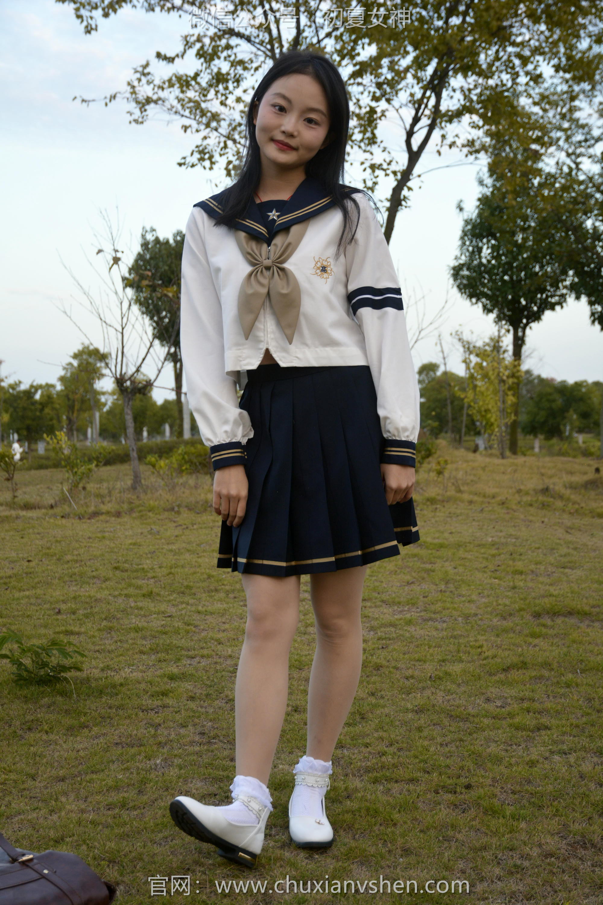 初夏女神 NO.103 双双 海军服JK[140P+1V／4.02GB]_第2集