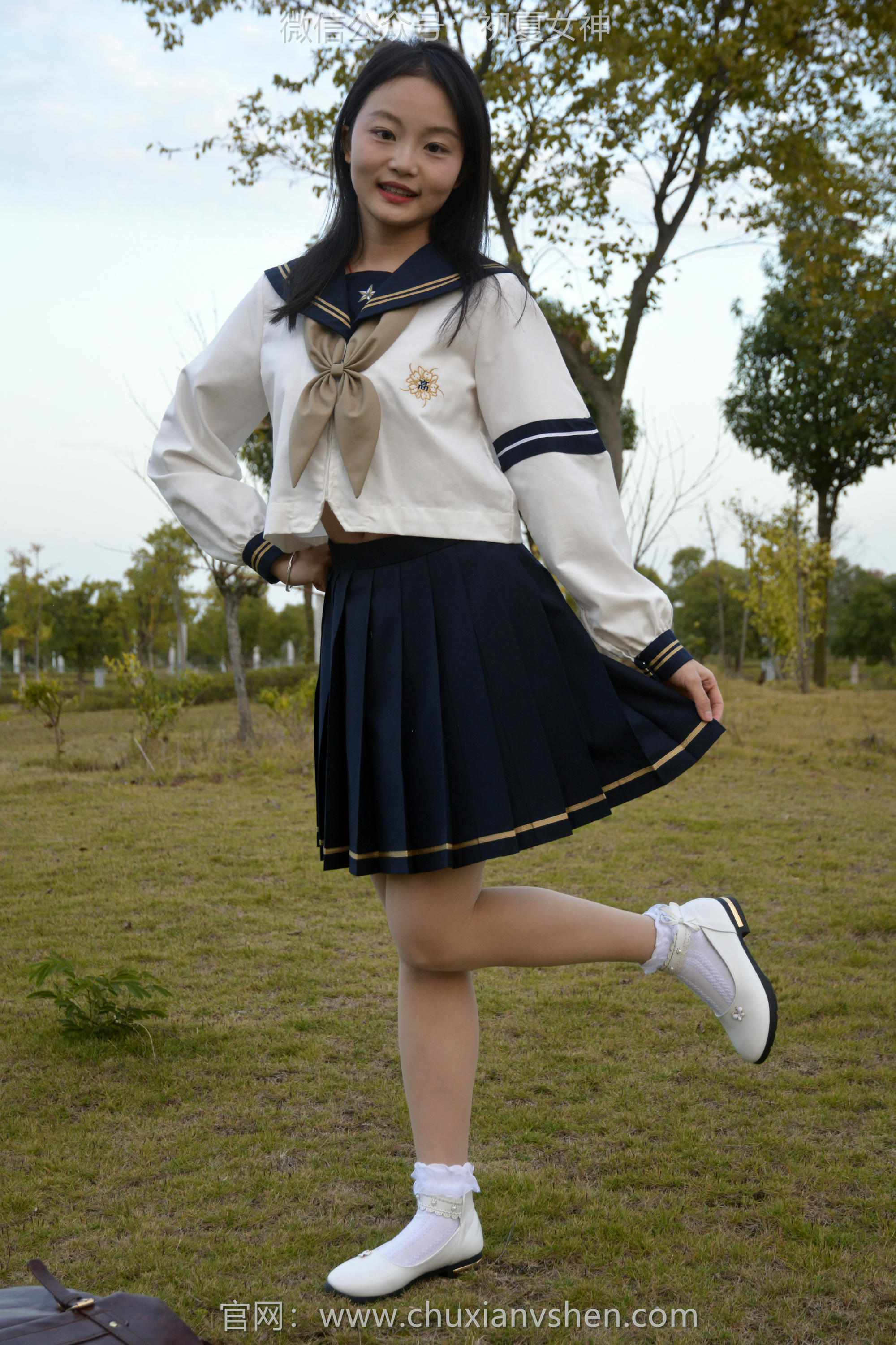 初夏女神 NO.103 双双 海军服JK[140P+1V／4.02GB]_第2集