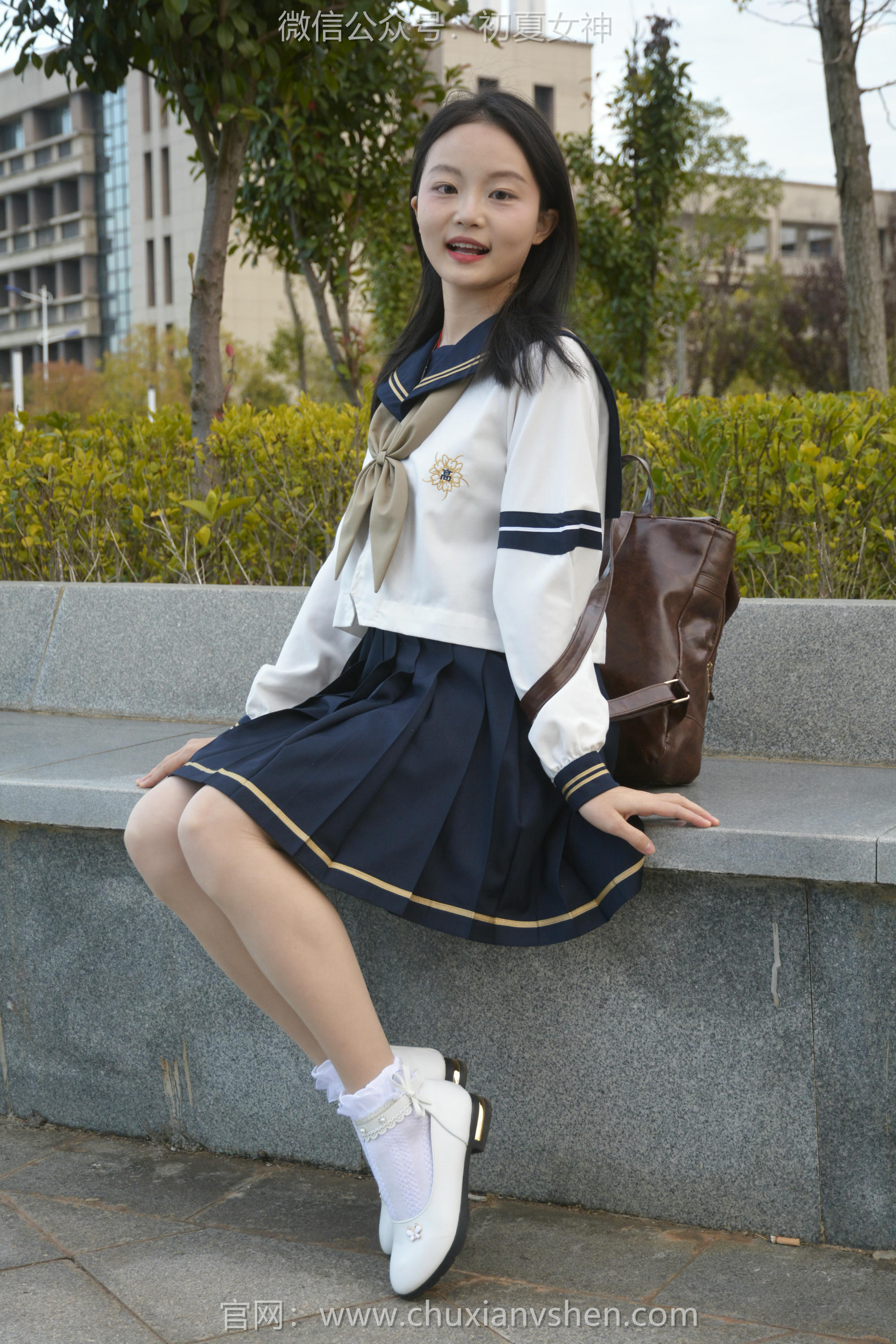 初夏女神 NO.103 双双 海军服JK[140P+1V／4.02GB]_第1集