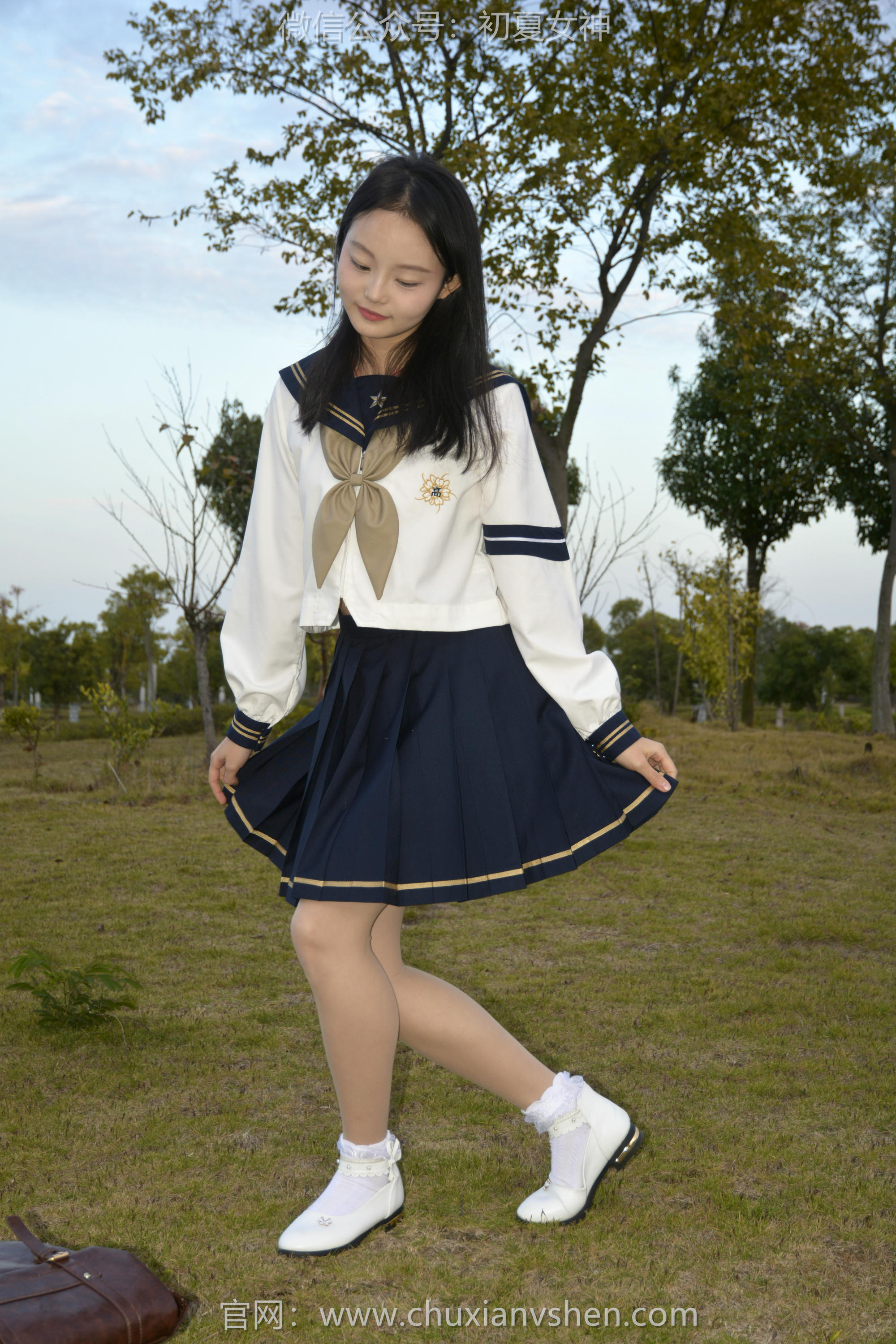 初夏女神 NO.103 双双 海军服JK[140P+1V／4.02GB]_第3集