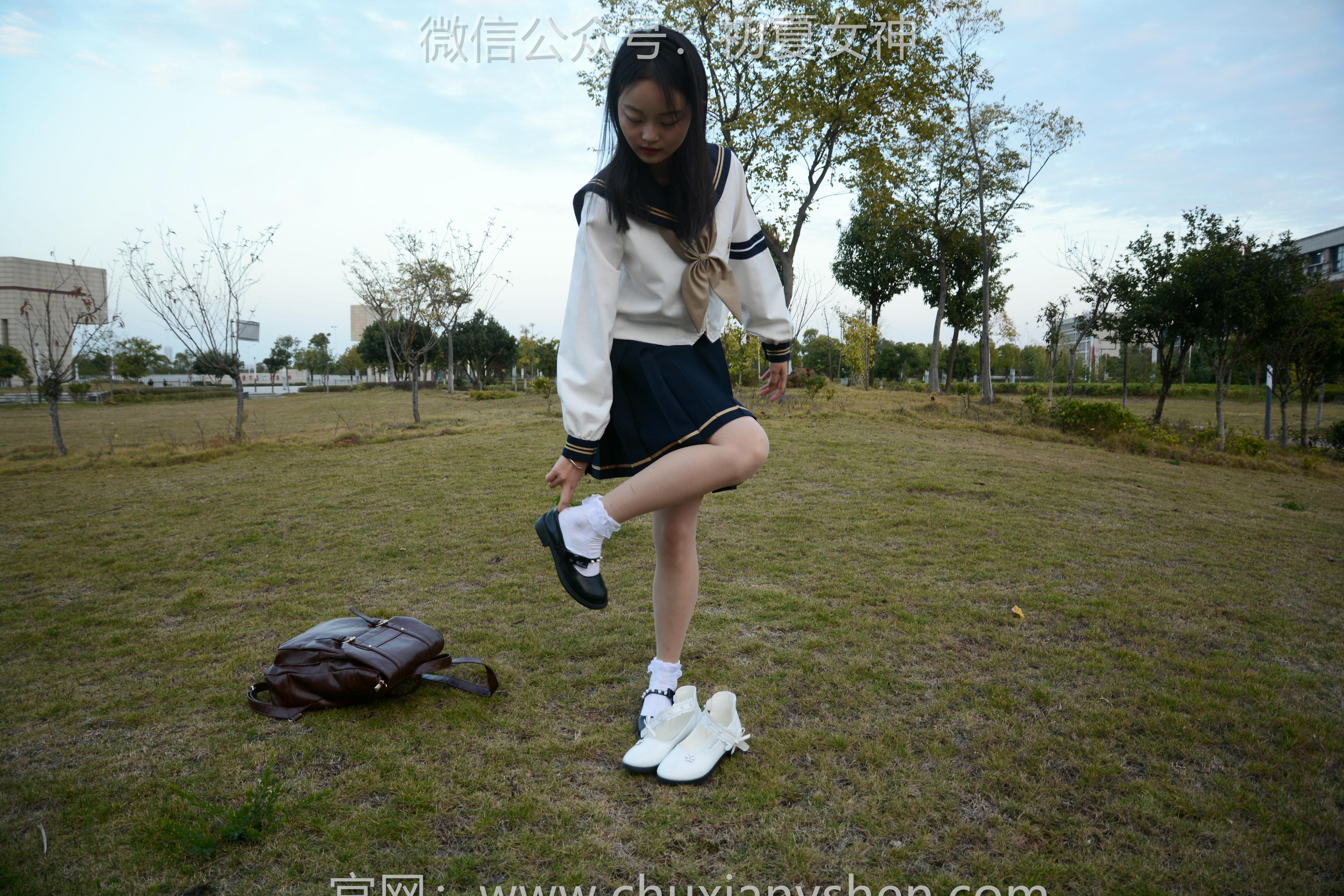 初夏女神 NO.103 双双 海军服JK[140P+1V／4.02GB]_第3集