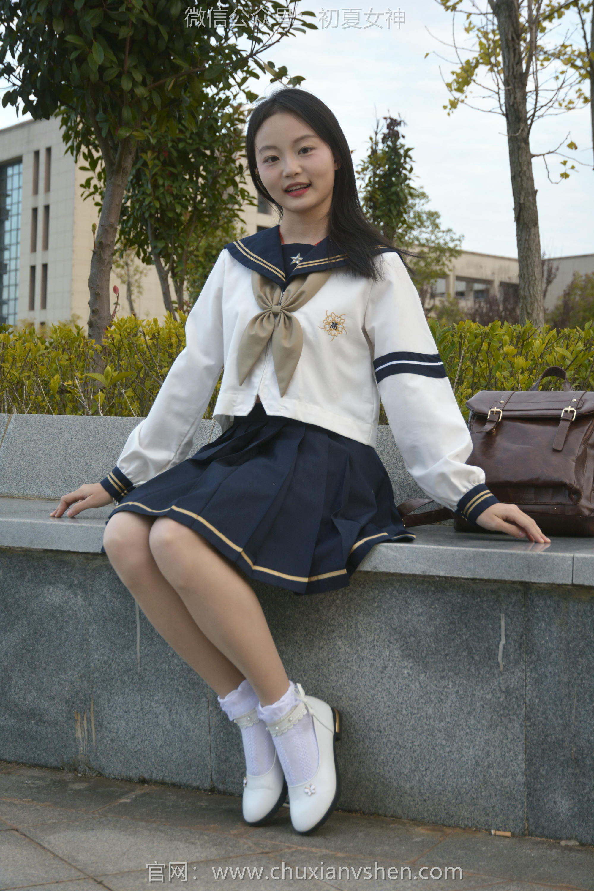 初夏女神 NO.103 双双 海军服JK[140P+1V／4.02GB]_第1集