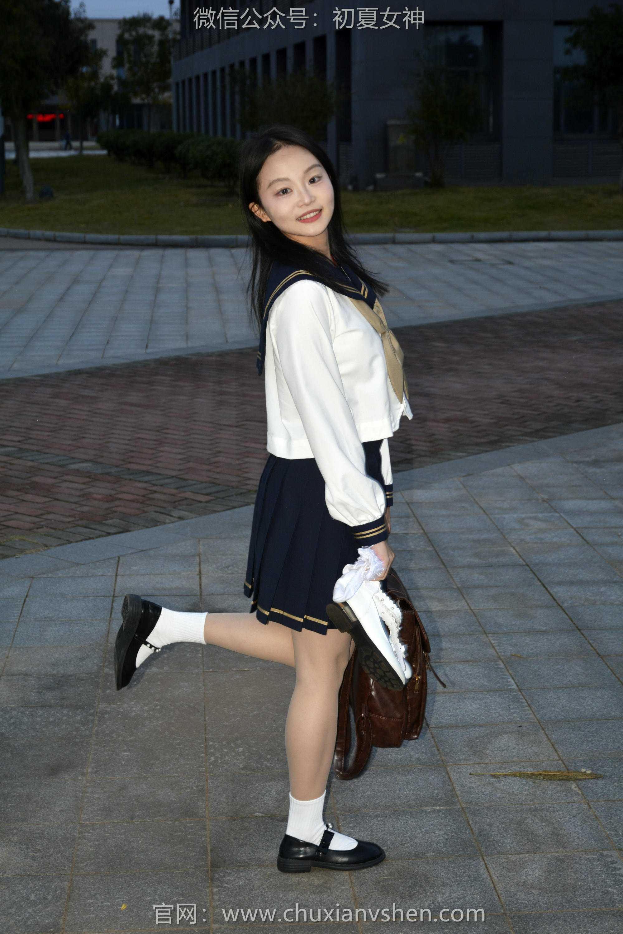 初夏女神 NO.103 双双 海军服JK[140P+1V／4.02GB]_第5集