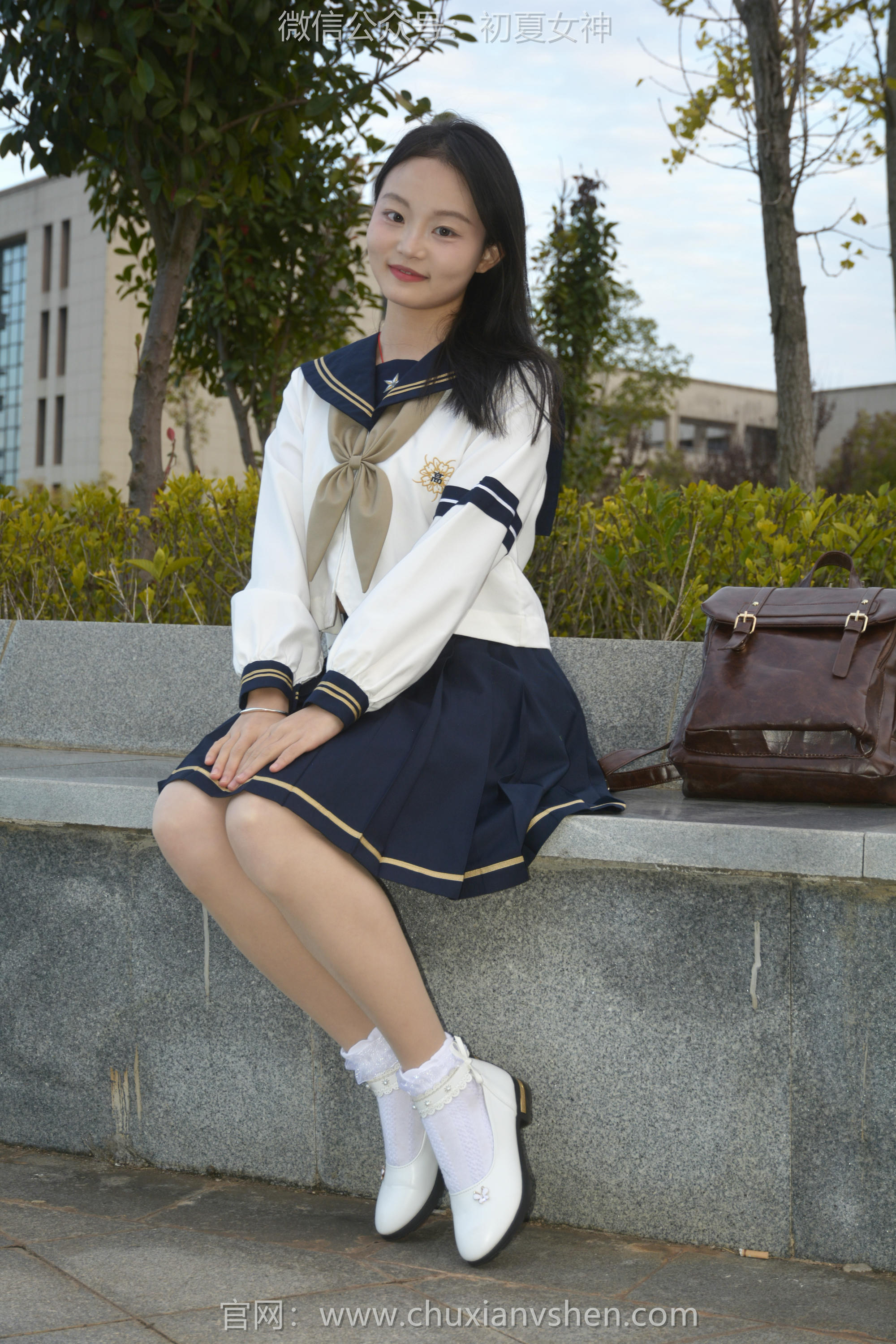 初夏女神 NO.103 双双 海军服JK[140P+1V／4.02GB]_第1集