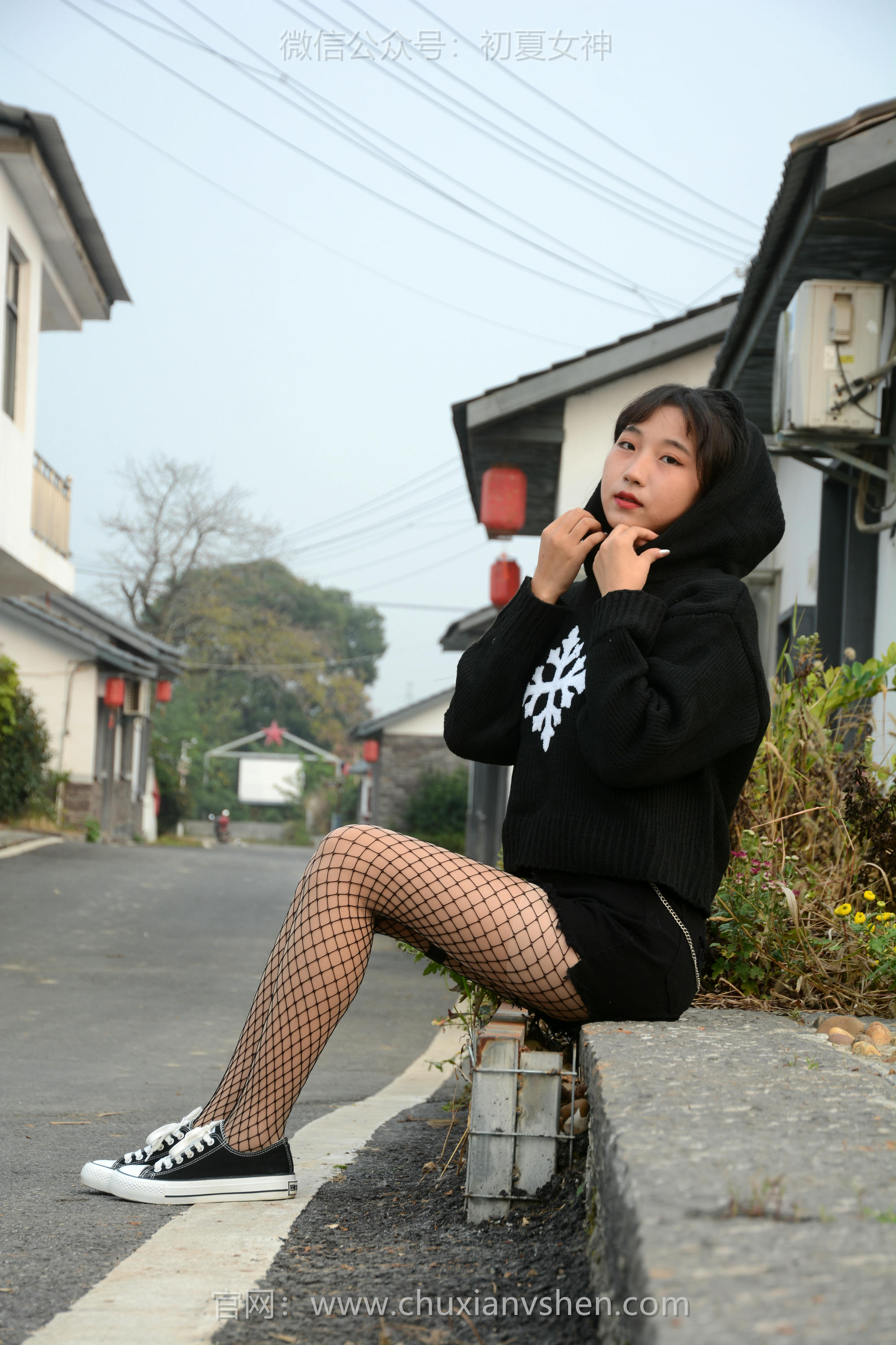 初夏女神 NO.104 点点 时尚村姑[140P+1V／3.68GB]_第1集