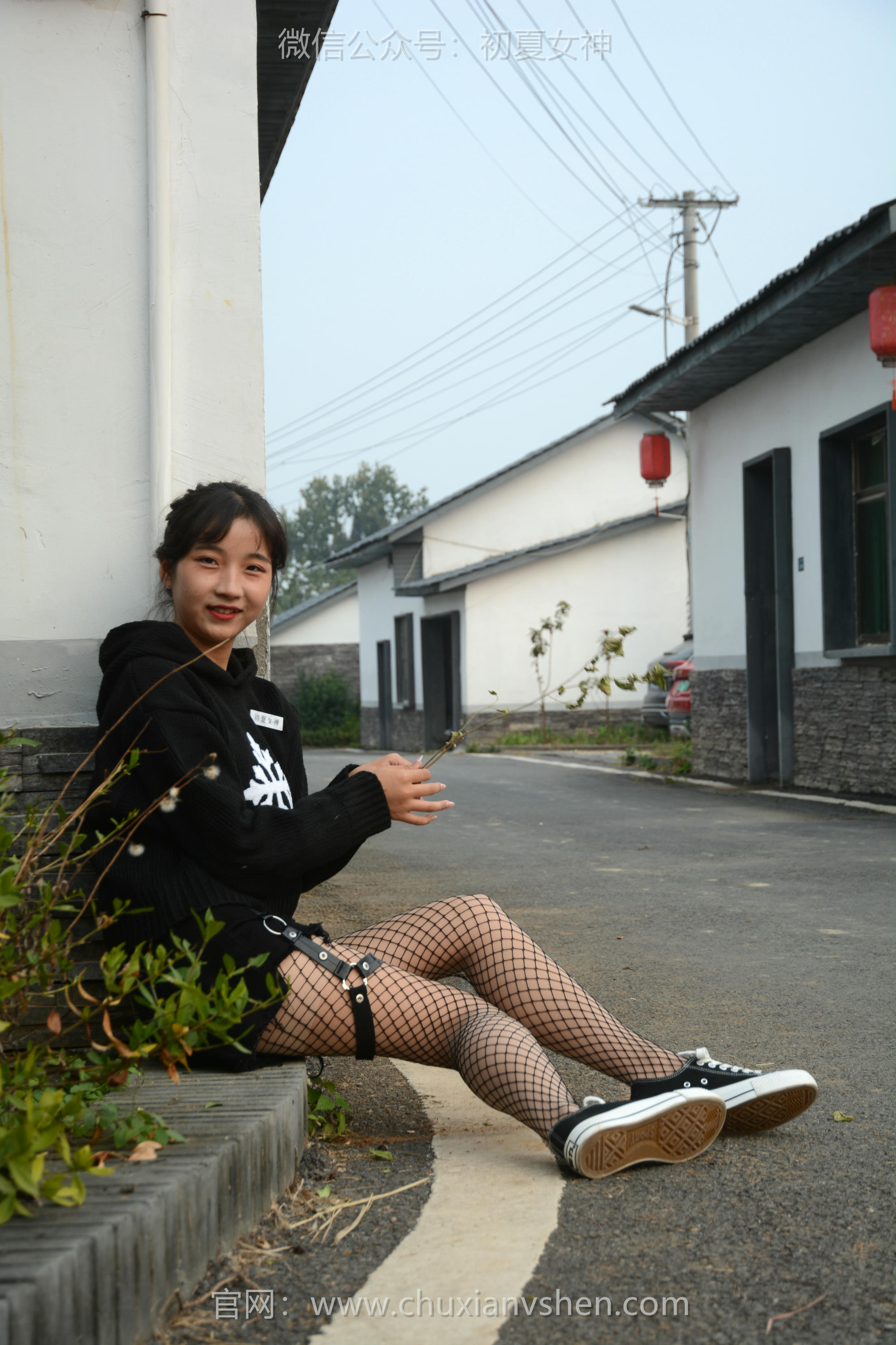 初夏女神 NO.104 点点 时尚村姑[140P+1V／3.68GB]_第2集