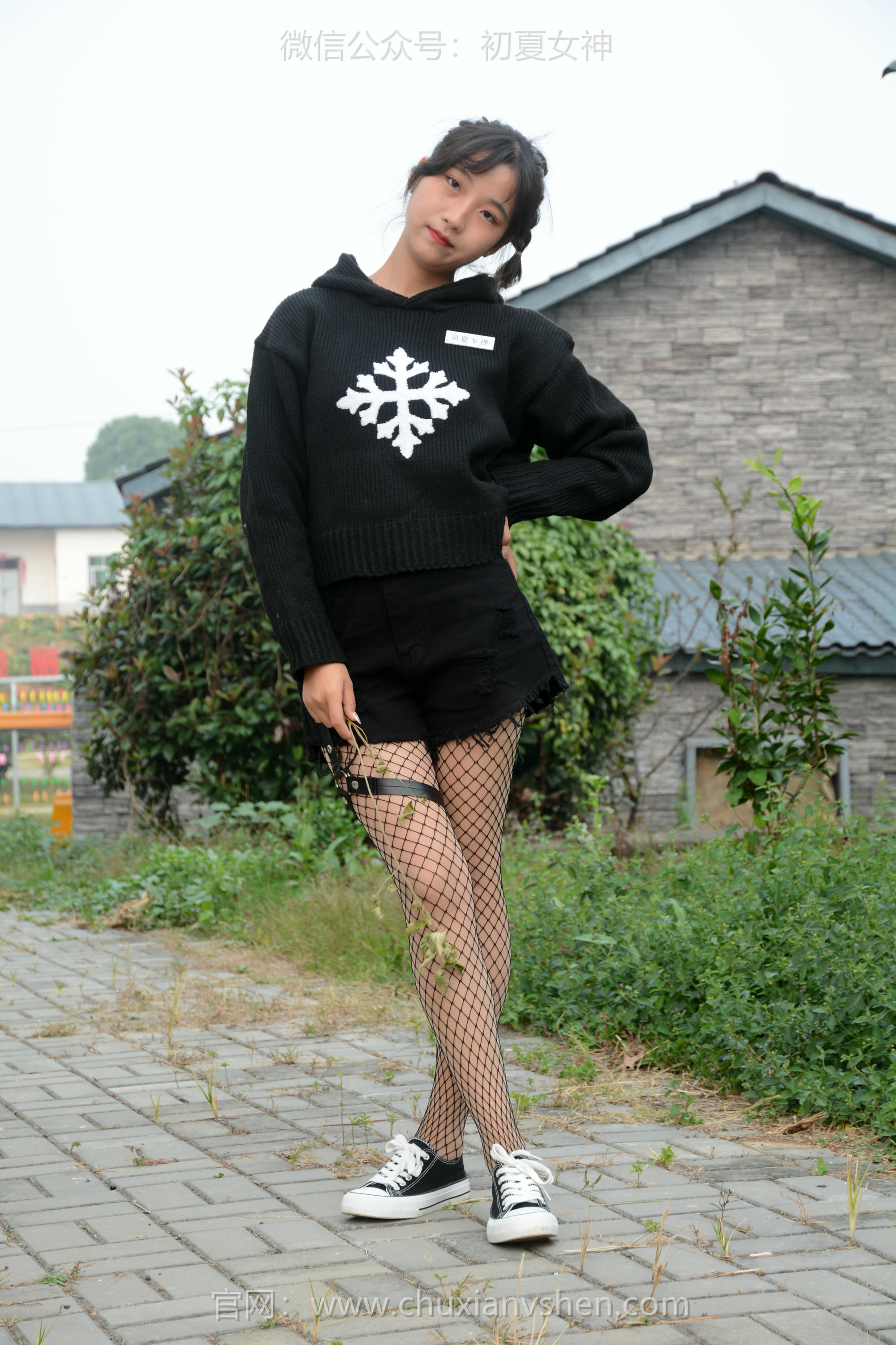 初夏女神 NO.104 点点 时尚村姑[140P+1V／3.68GB]_第2集