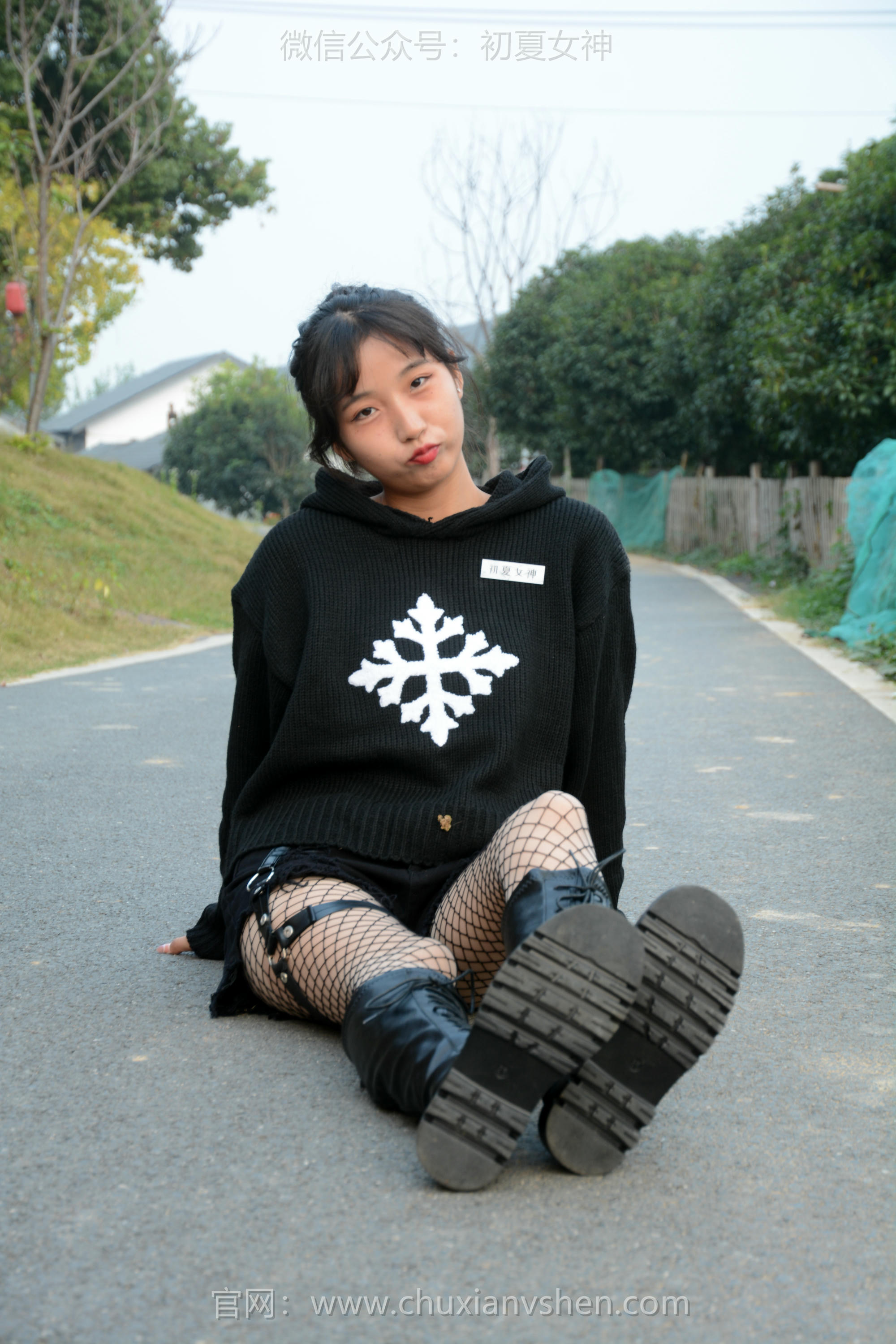 初夏女神 NO.104 点点 时尚村姑[140P+1V／3.68GB]_第5集