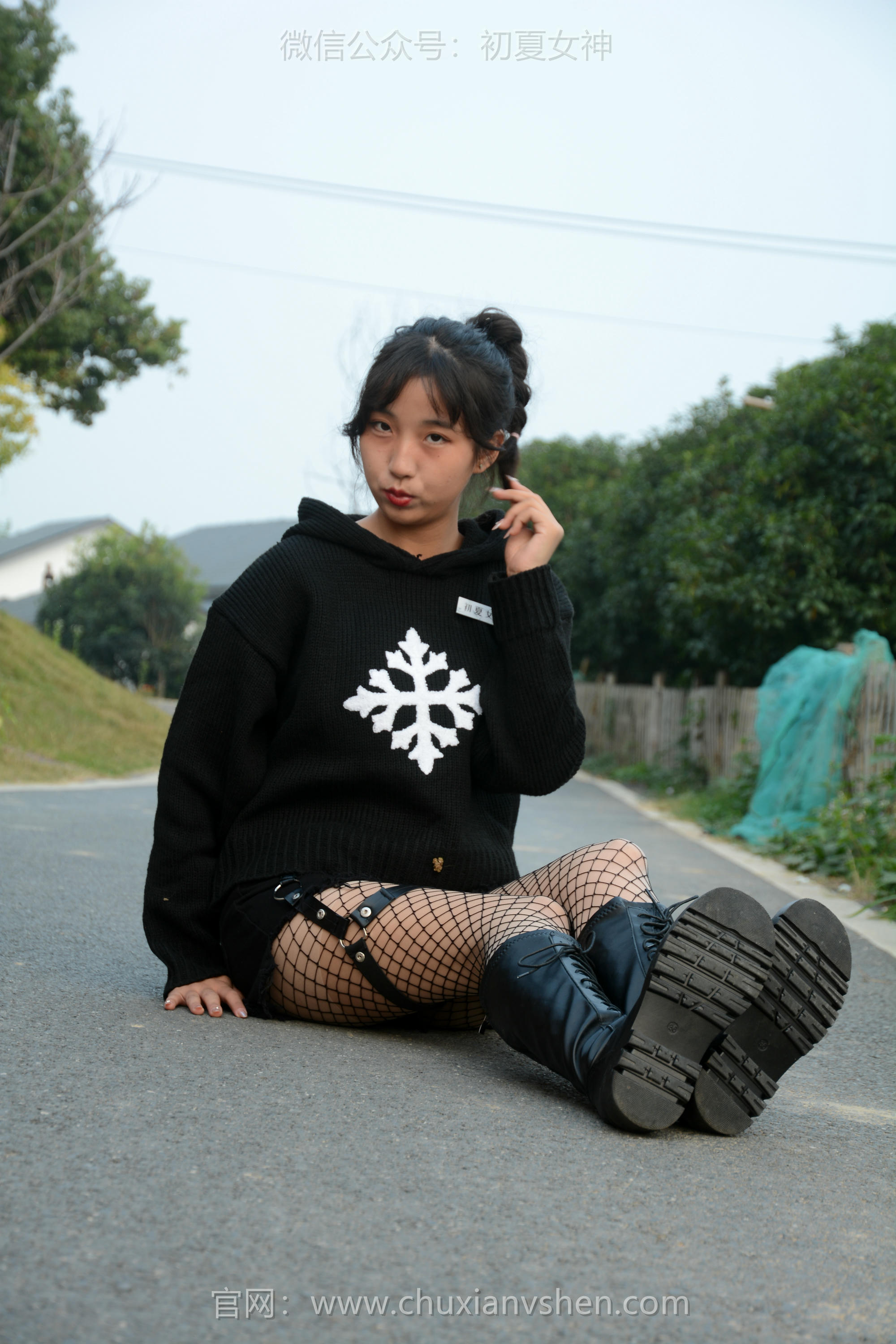 初夏女神 NO.104 点点 时尚村姑[140P+1V／3.68GB]_第5集