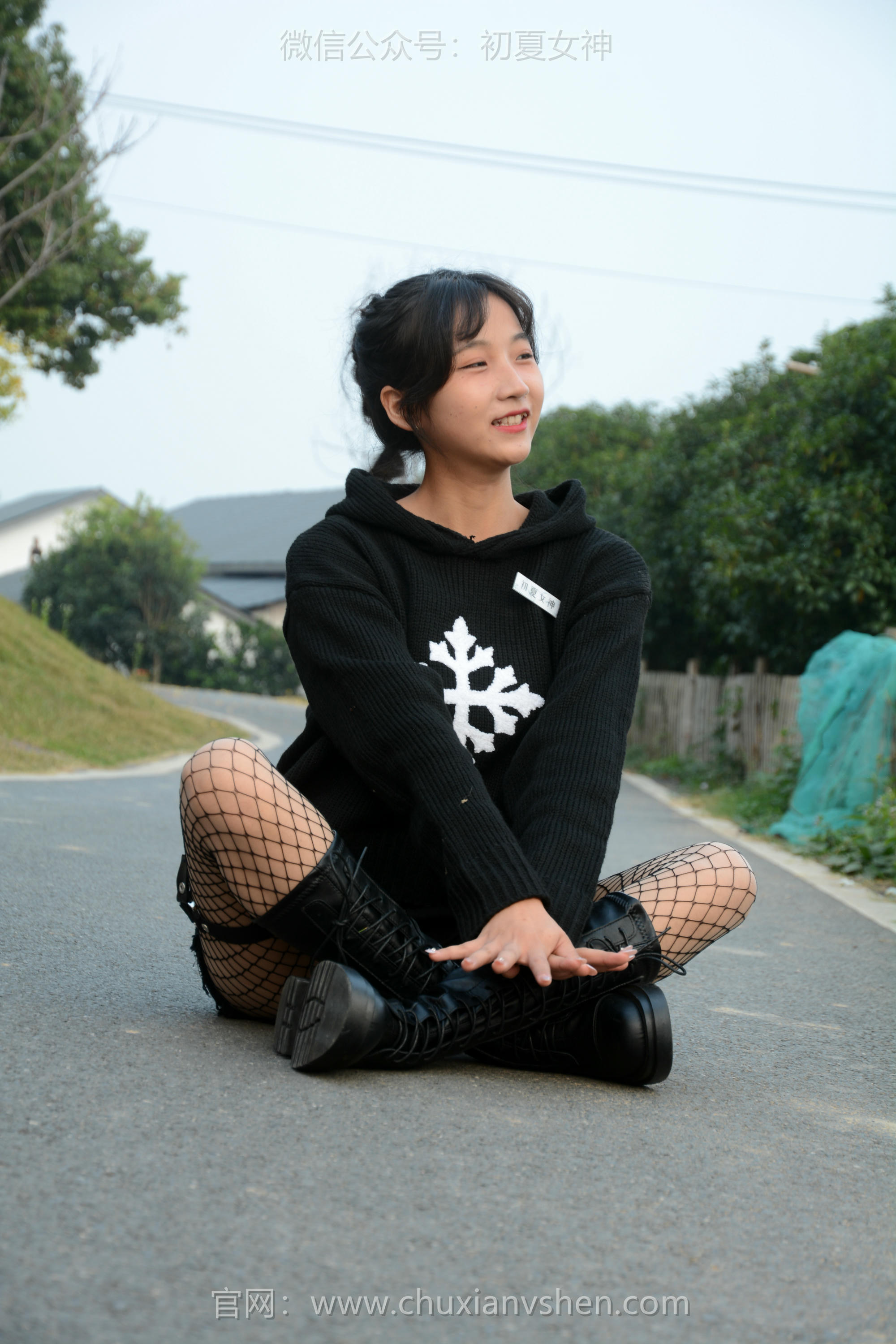 初夏女神 NO.104 点点 时尚村姑[140P+1V／3.68GB]_第5集